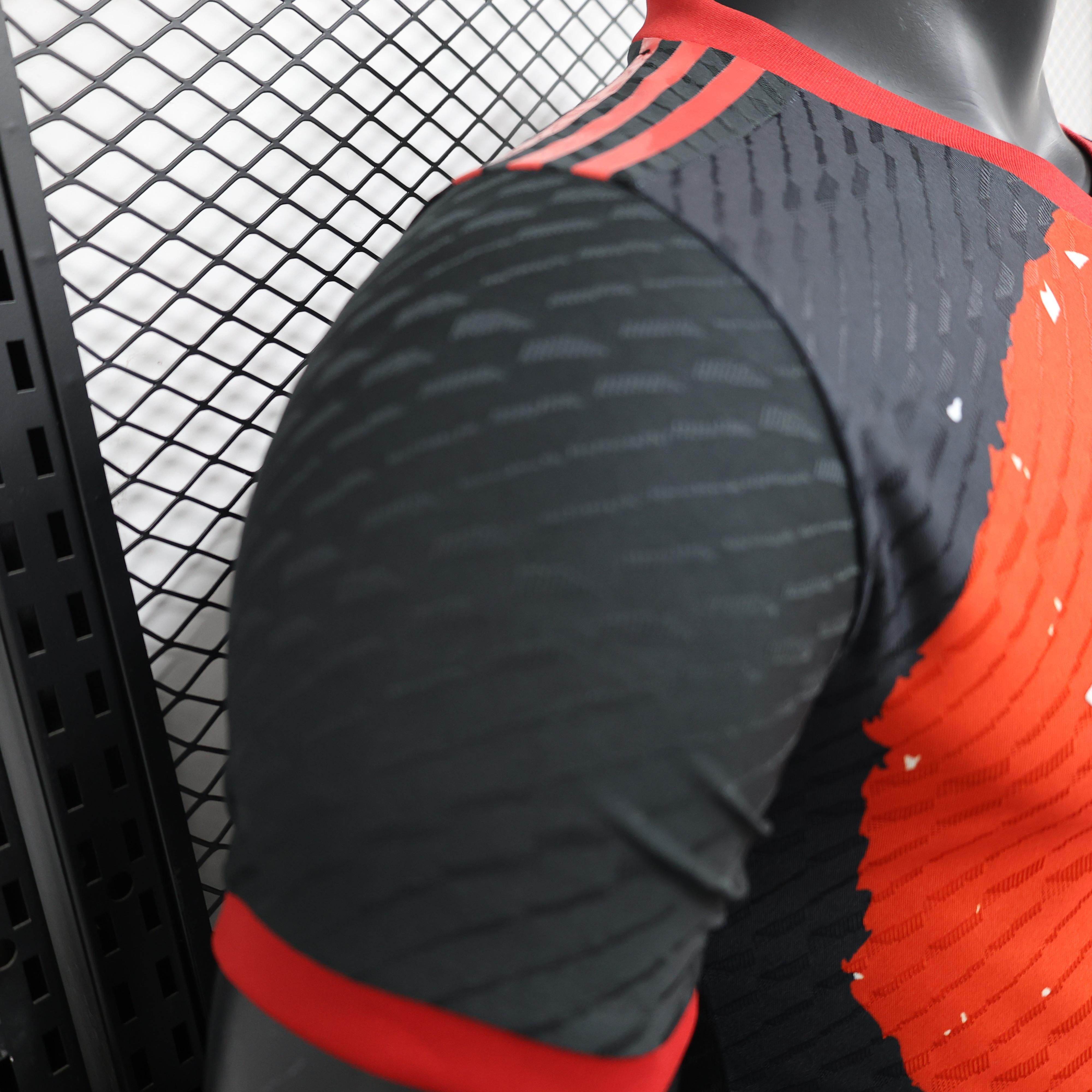 CAMISETA JAPÓN EDICIÓN GOKU Il 24/25 HOMBRE (VERSIÓN JUGADOR) - ZonaCamisetas