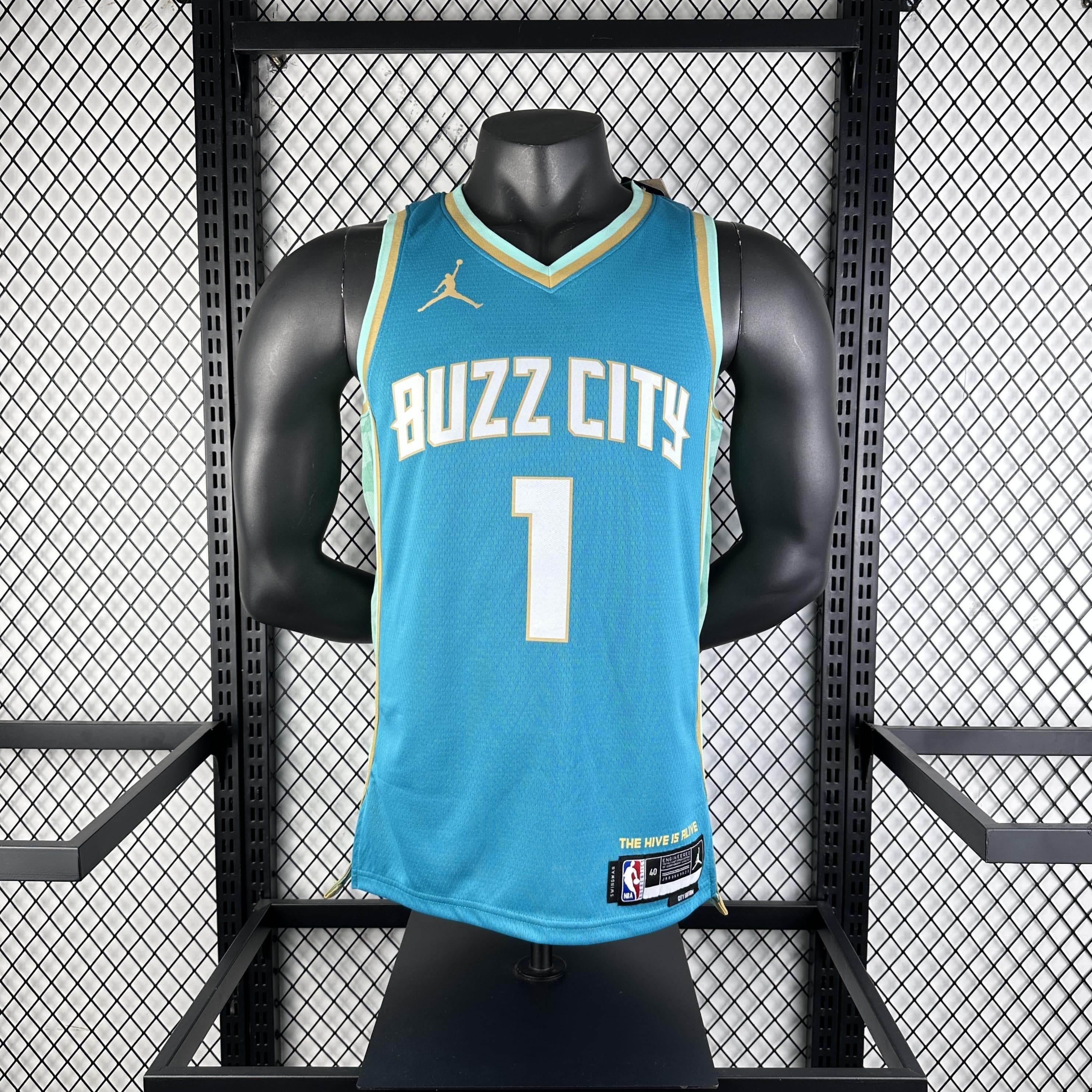 CAMISETA HORNETS SEASON 24 HOMBRE EDICIÓN BALL (NBA) - ZonaCamisetas