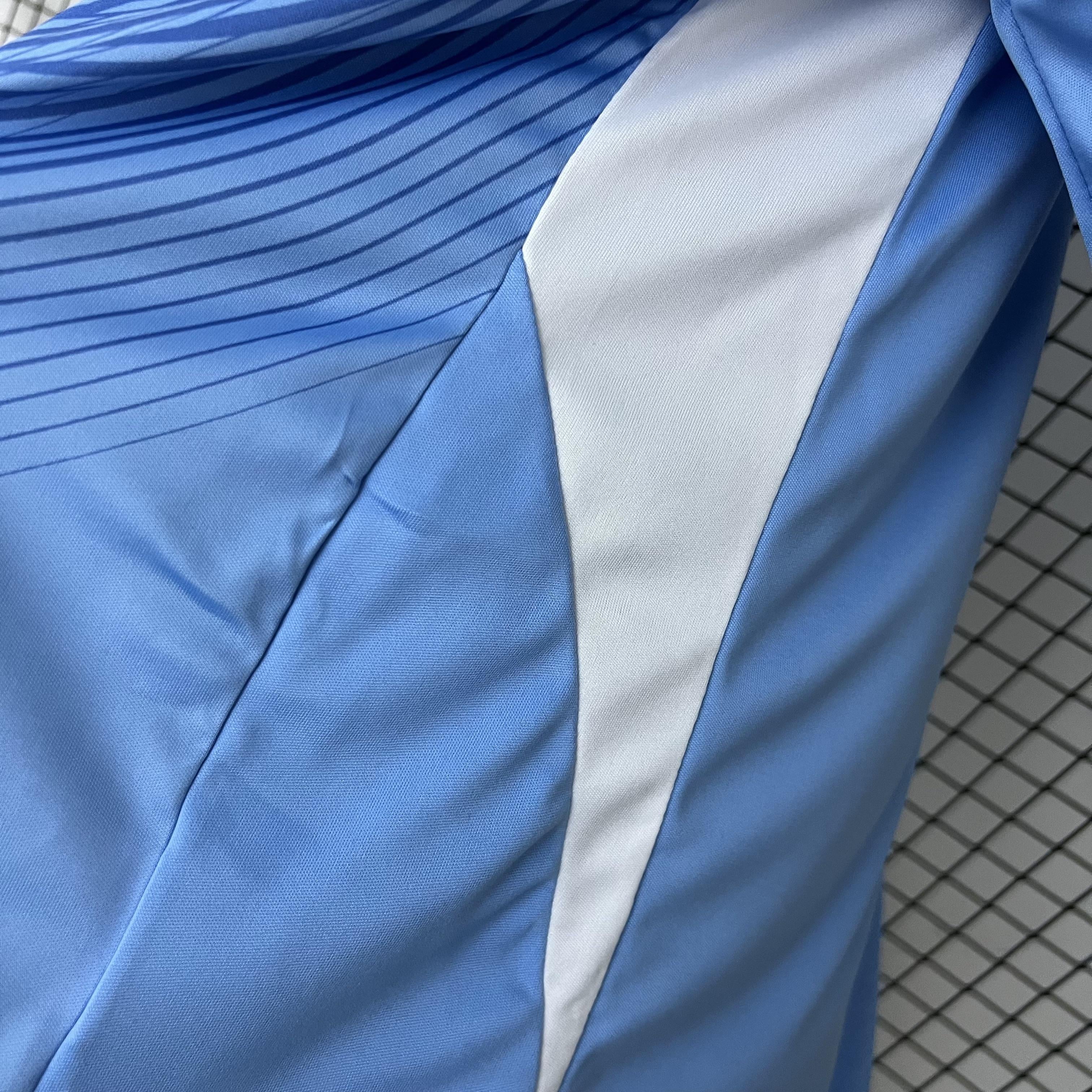 CAMISETA REAL MADRID PORTERO Il 25/26 HOMBRE (VERSIÓN FAN)
