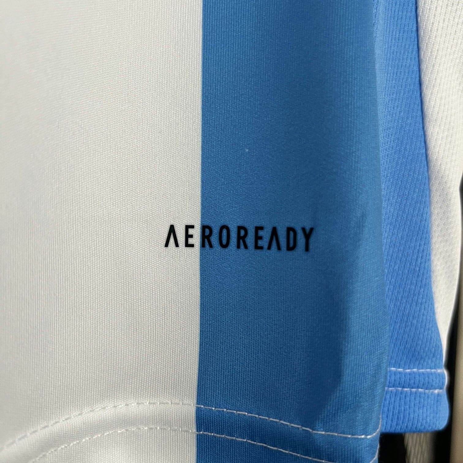 CAMISETA ARGENTINA I COPA AMÉRICA 2024 HOMBRE (VERSIÓN FAN) - ZonaCamisetas