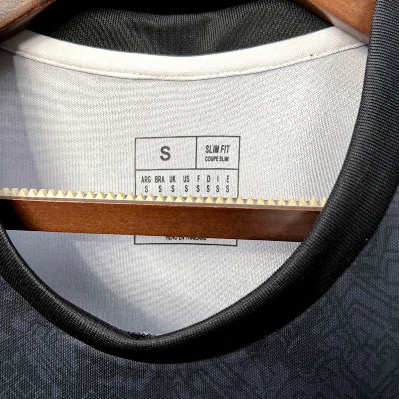 CAMISETA ARGENTINA LA PULGA 2023 HOMBRE (VERSIÓN FAN) - ZonaCamisetas