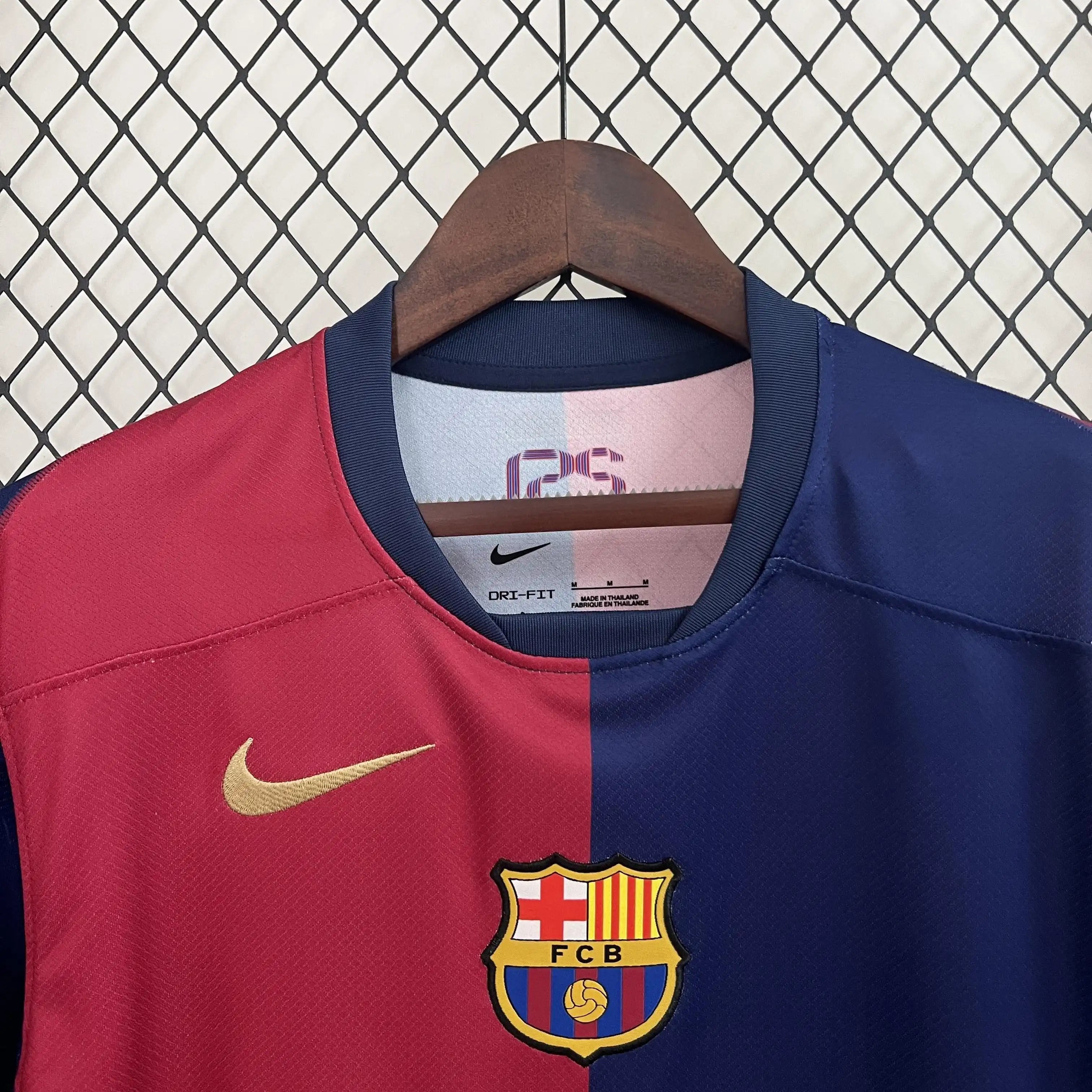 ZonaCamisetas BARCELONA I 24/25 HOMBRE (VERSIÓN FAN) La Pelota Mundo BARCELONA