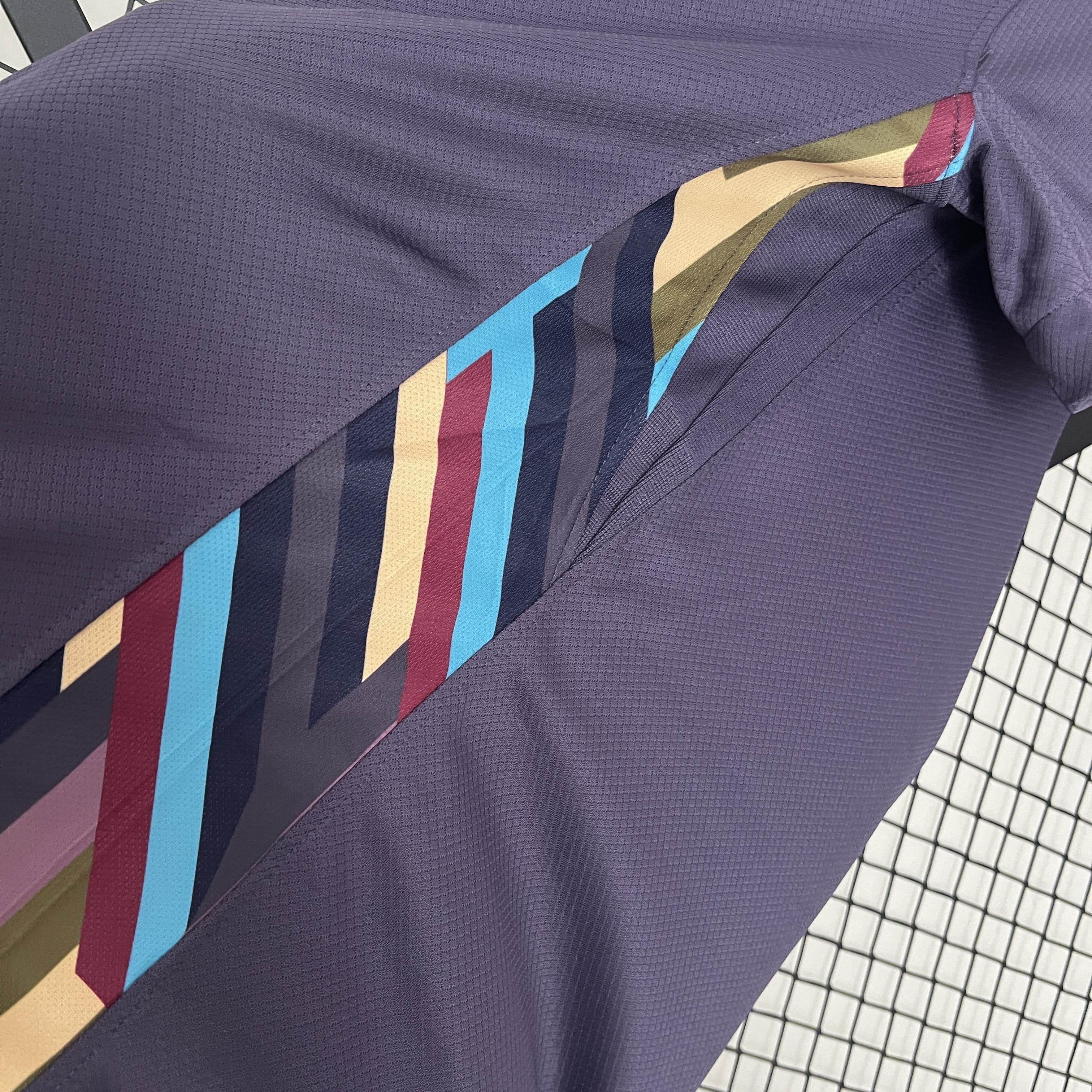 CAMISETA INGLATERRA lI EURO 2024 MUJER (VERSIÓN FAN) - ZonaCamisetas