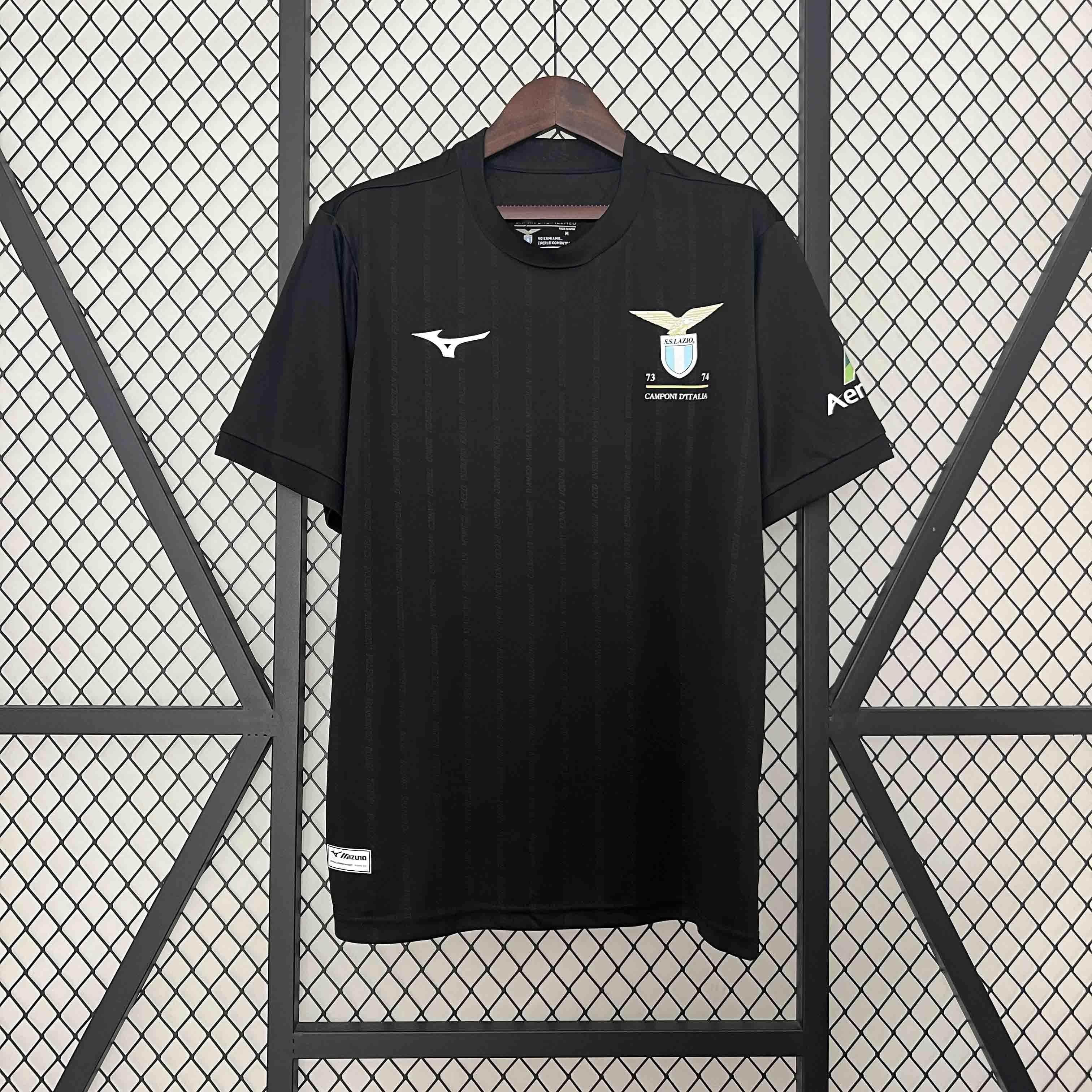 CAMISETA LAZIO EDICIÓN DE ANIVERSARIO 50th I 24/25 HOMBRE (VERSIÓN FAN) - ZonaCamisetas