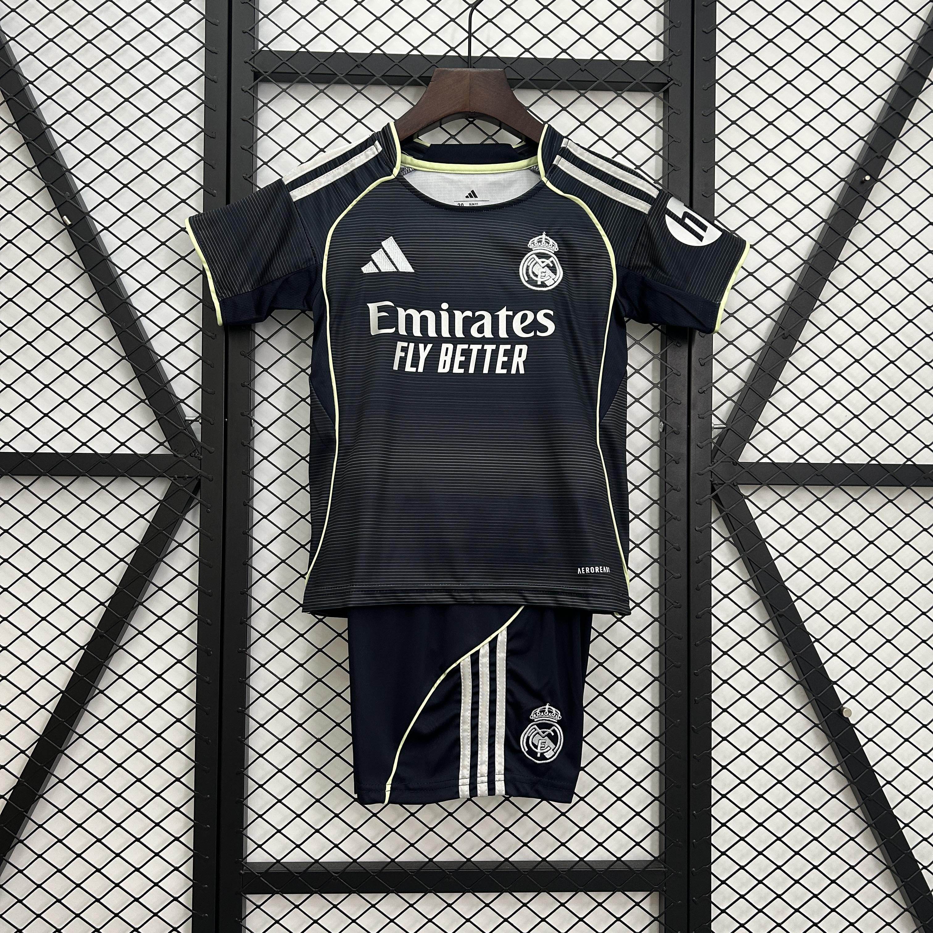 CAMISETA REAL MADRID ll 25/26 CONJUNTO INFANTIL - ZonaCamisetas