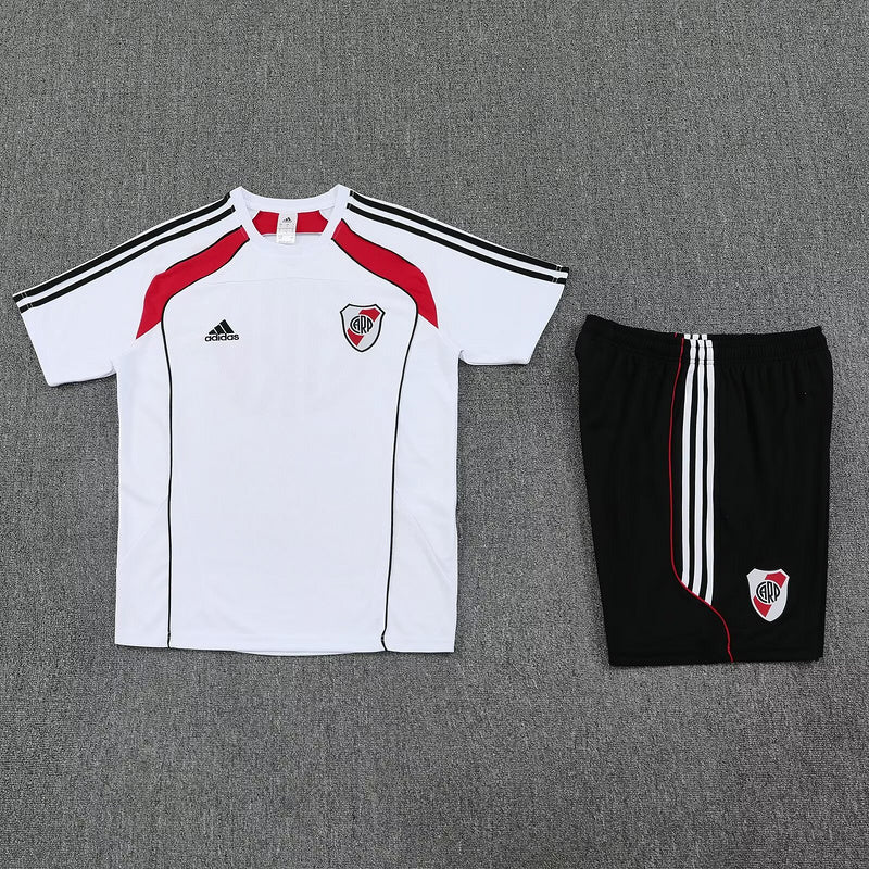 CONJUNTO CORTO RIVER PLATE ENTRENAMIENTO I 25/26 HOMBRE
