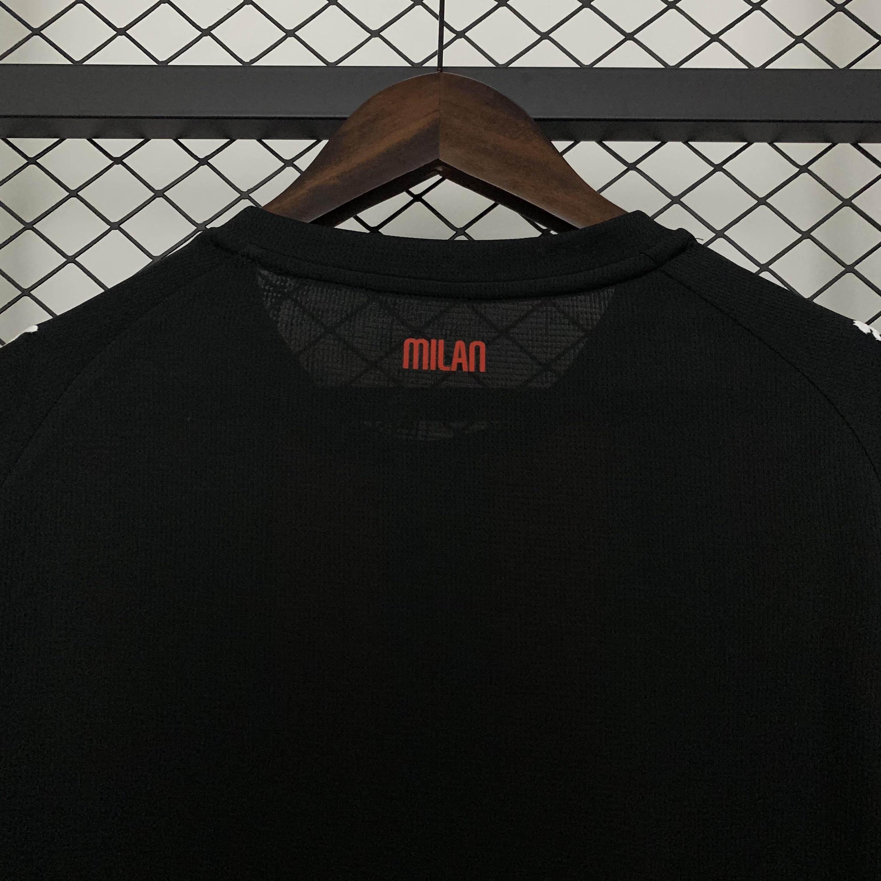 CAMISETA AC MILAN I 25/26 HOMBRE (VERSIÓN FAN) - ZonaCamisetas