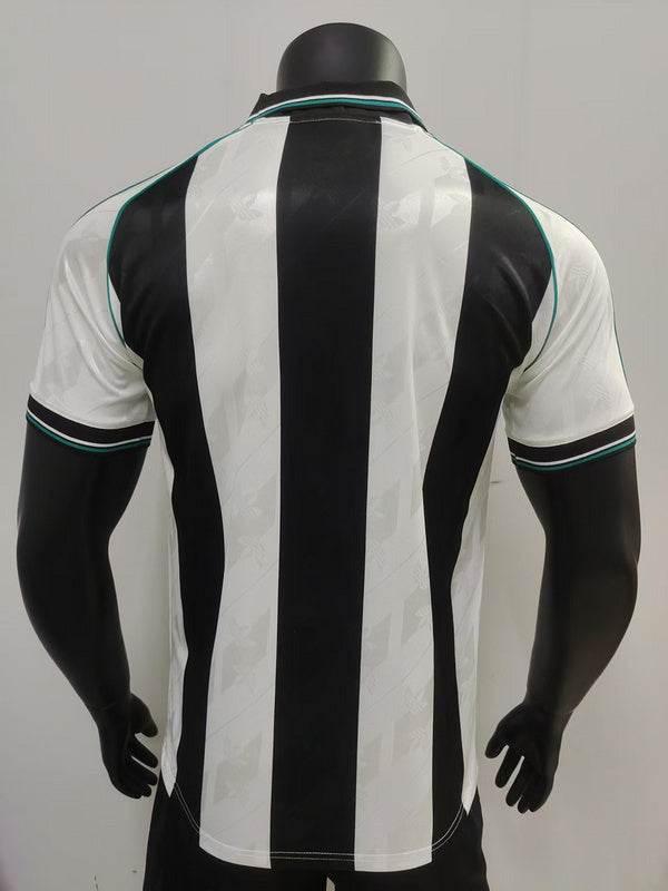 CAMISETA NEWCASTLE I 24/25 HOMBRE (VERSIÓN JUGADOR) - ZonaCamisetas