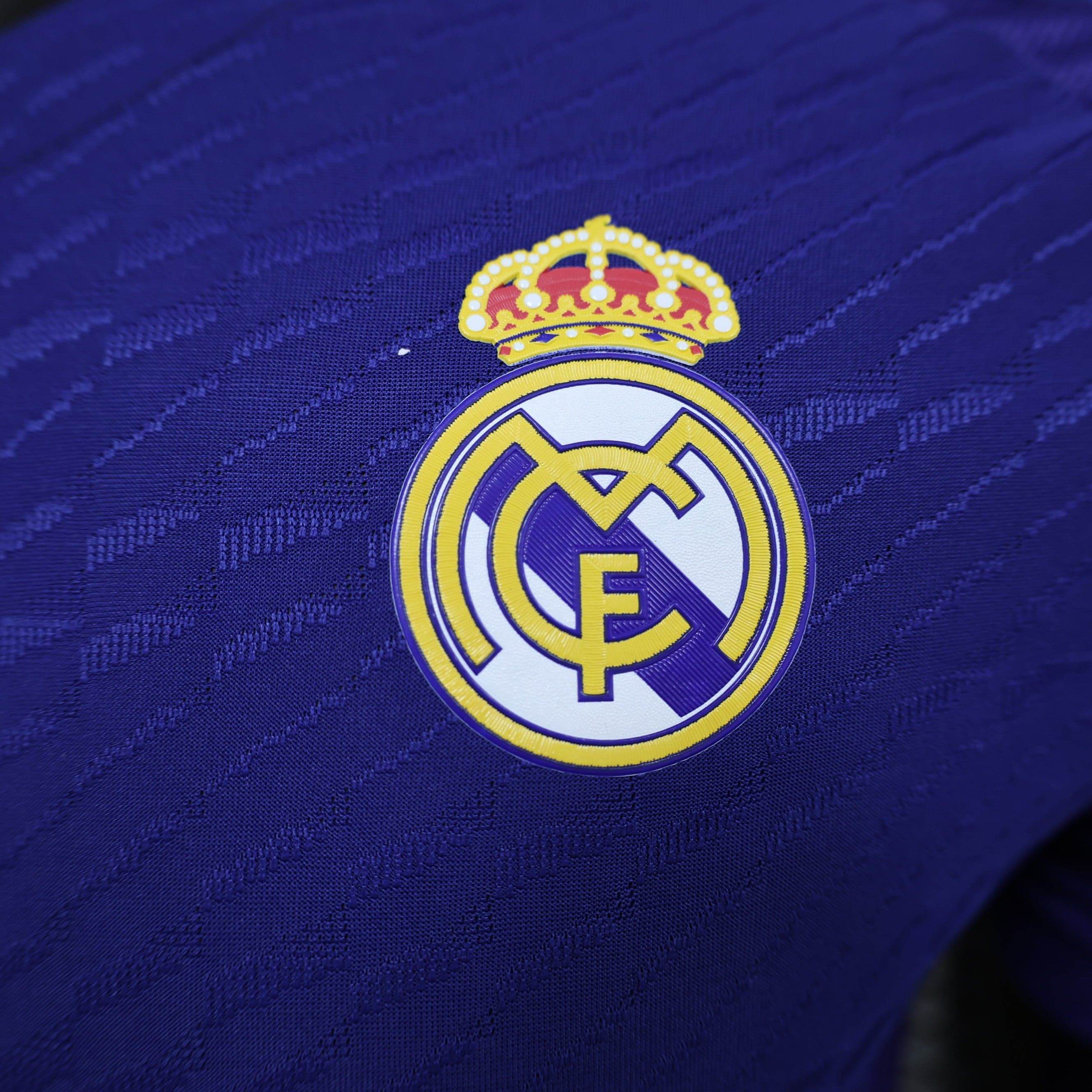 CAMISETA REAL MADRID EDICION ESPECIAL 24/25 HOMBRE (VERSION JUGADOR) - ZonaCamisetas