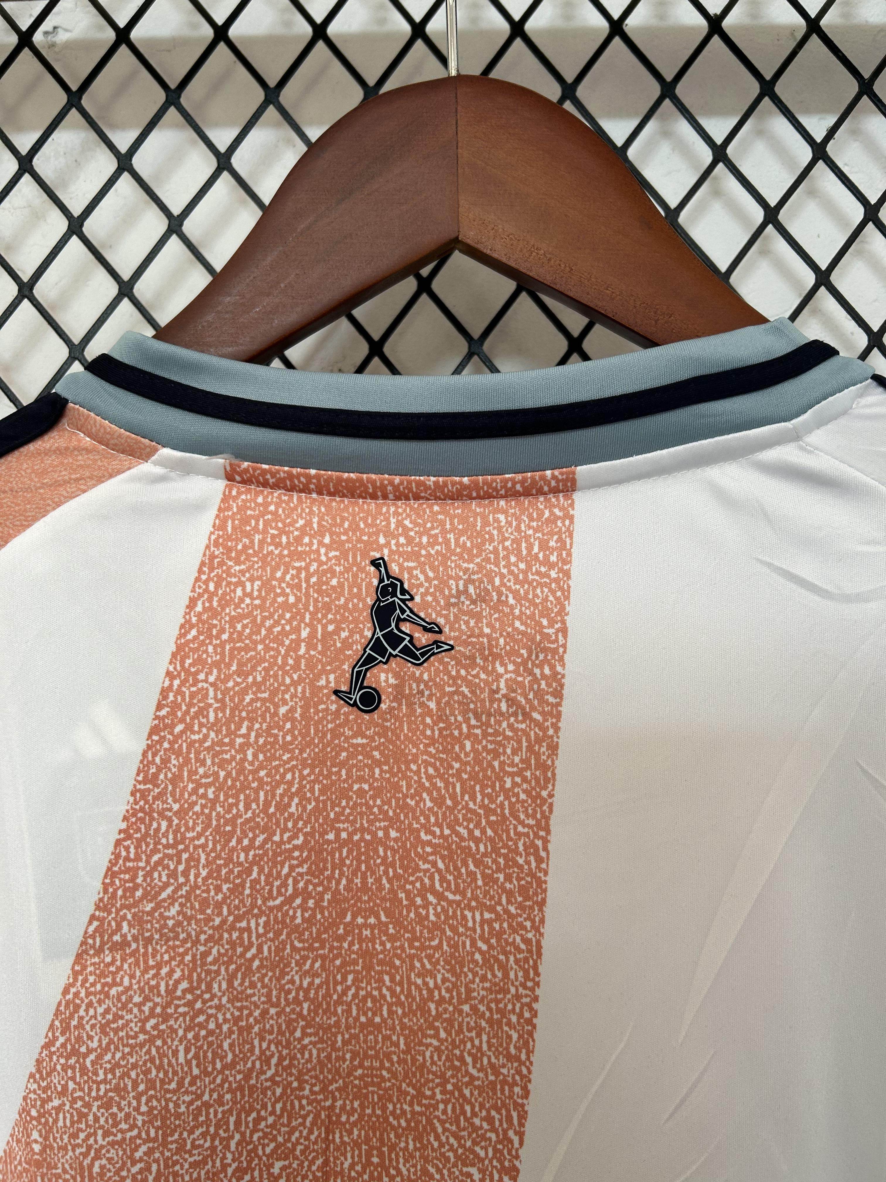 CAMISETA ESPAÑA Il 25/26 HOMBRE (VERSIÓN FAN) - ZonaCamisetas