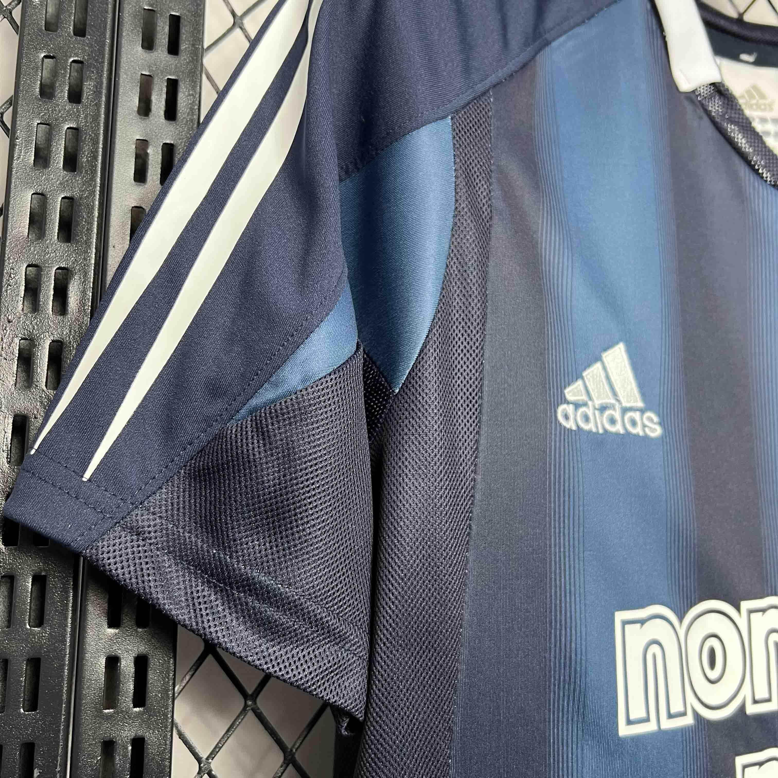 CAMISETA NEWCASTLE ll 04/05 HOMBRE (RETRO) - ZonaCamisetas