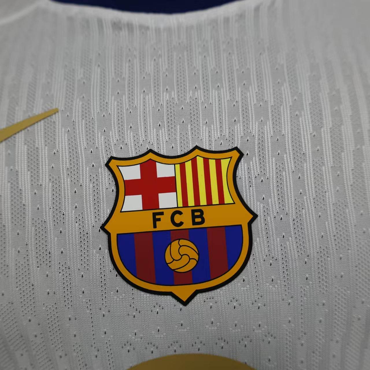 CAMISETA BARCELONA lI 25/26 HOMBRE (VERSIÓN JUGADOR) - ZonaCamisetas