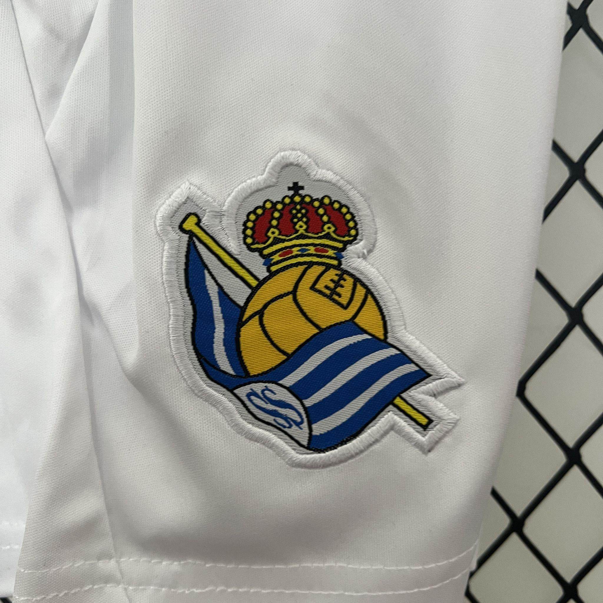 CAMISETA REAL SOCIEDAD I 24/25 CONJUNTO INFANTIL - ZonaCamisetas