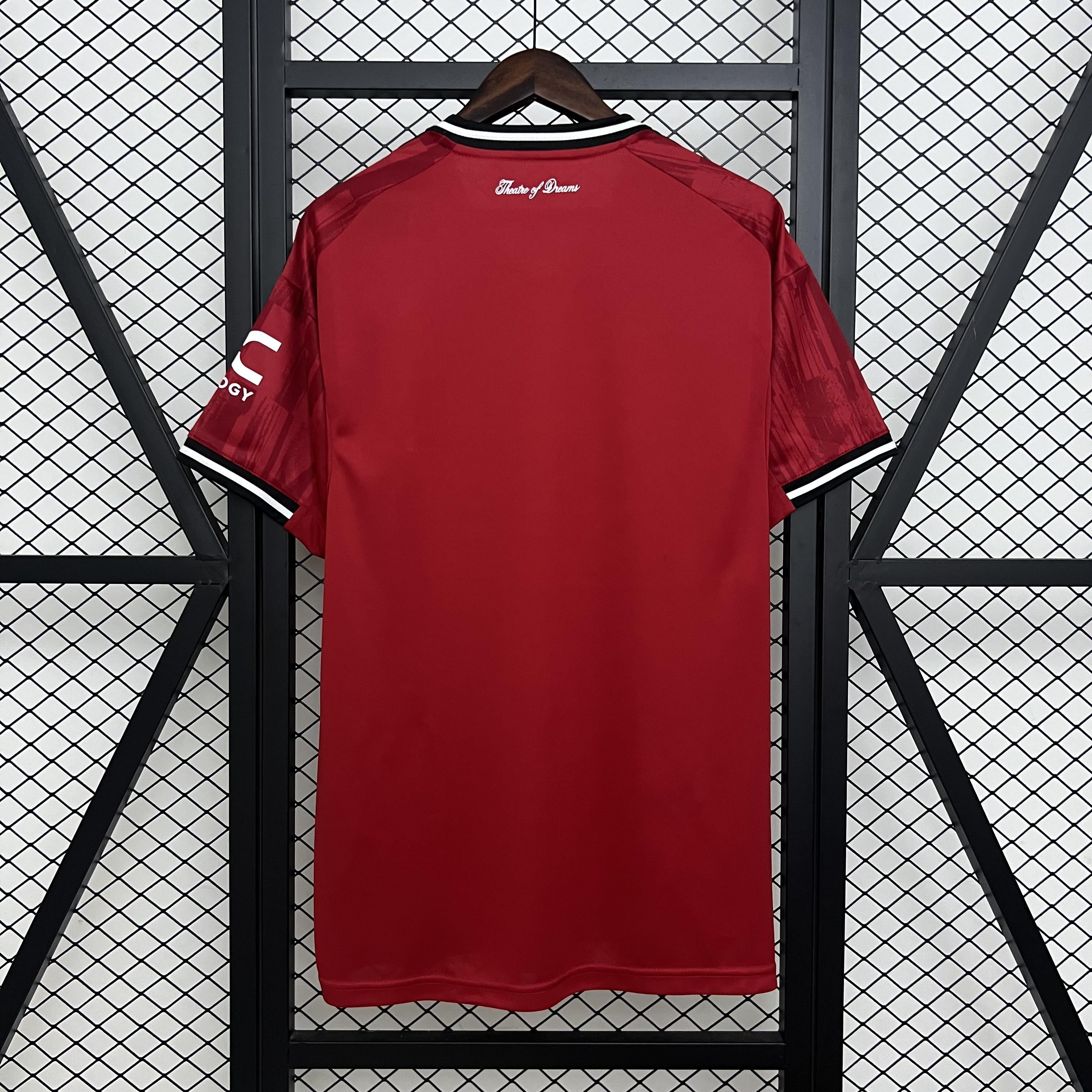 CAMISETA MANCHESTER UNITED l 25/26 HOMBRE (VERSIÓN FAN)