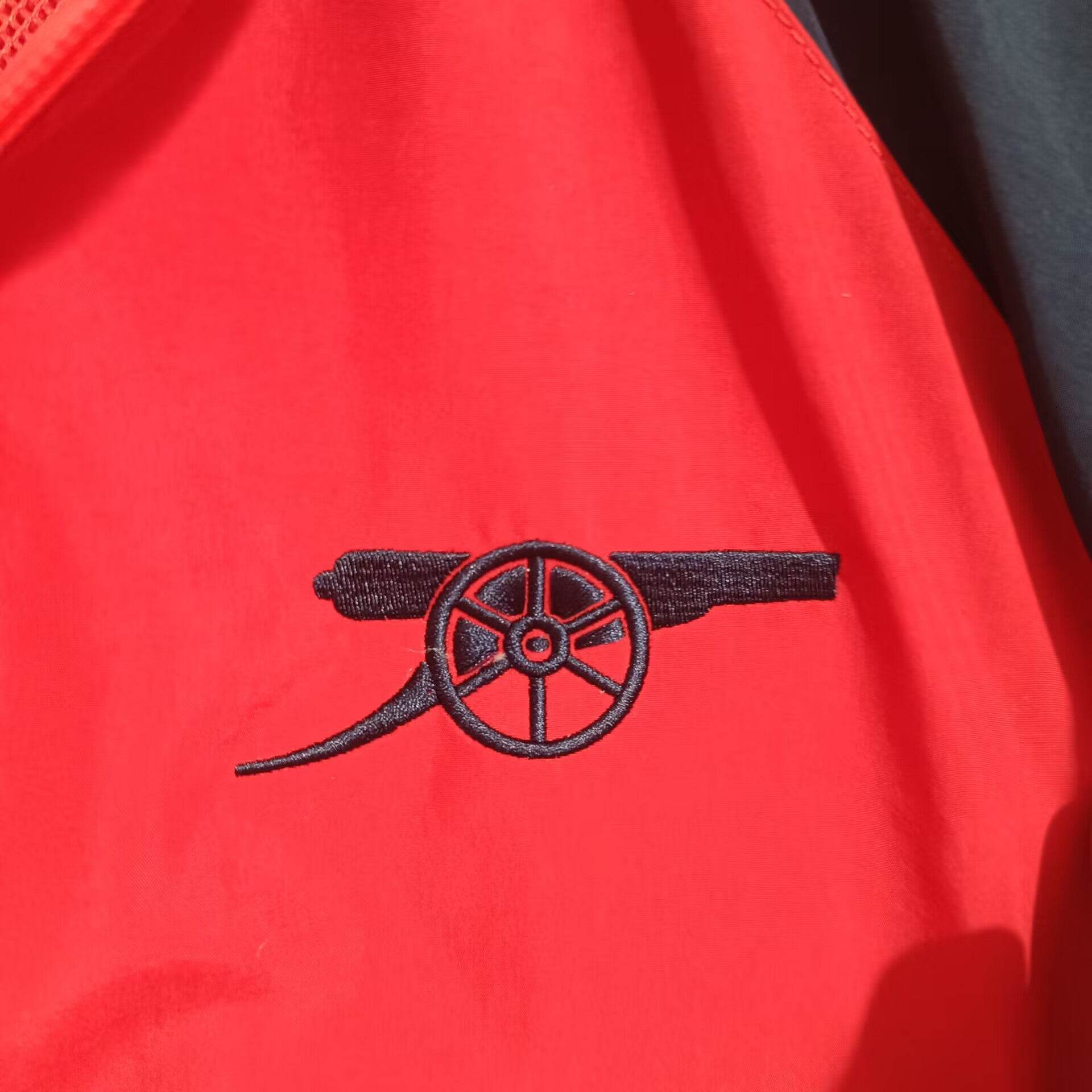 CORTAVIENTO ARSENAL l 24/25 - ZonaCamisetas