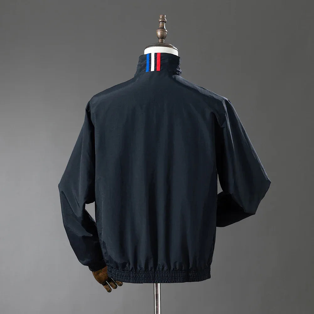 CORTAVIENTO MANCHESTER UNITED II REVERSIBLE 2025 - ZonaCamisetas