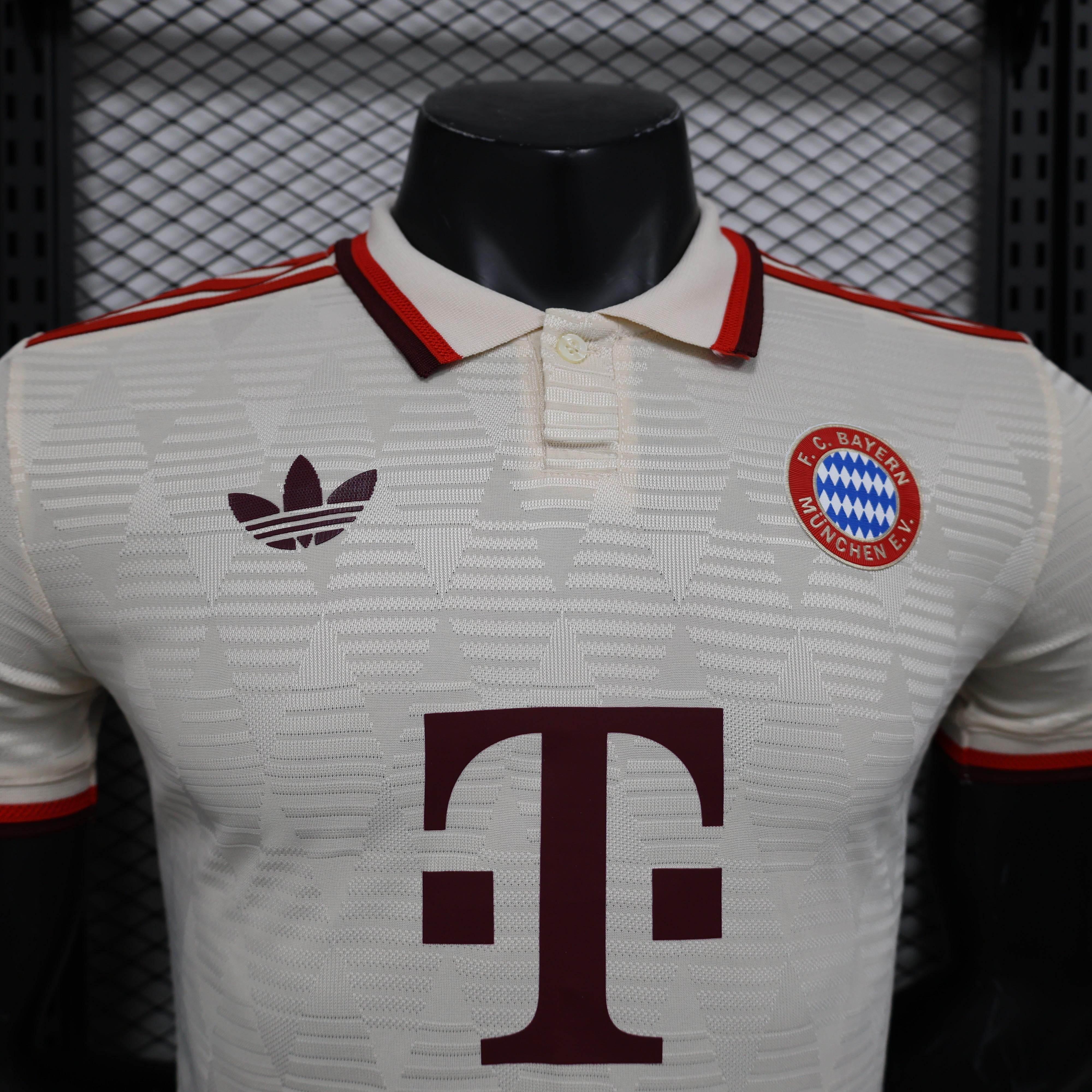 CAMISETA BAYERN DE MUNICH ll 24/25 HOMBRE (VERSIÓN JUGADOR) - ZonaCamisetas