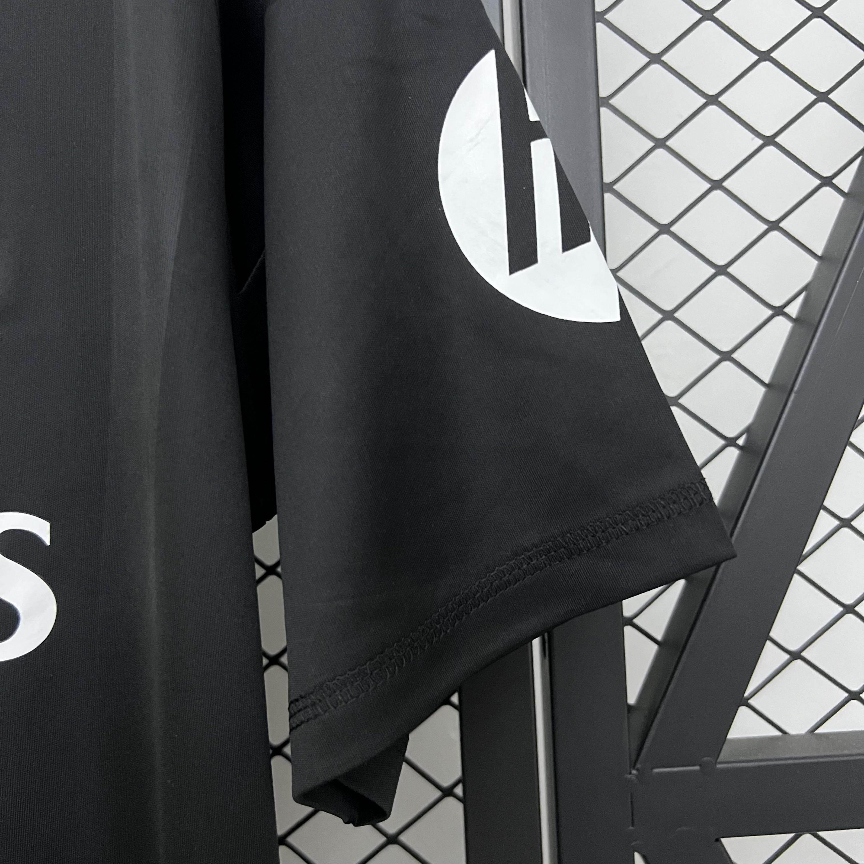 CAMISETA REAL MADRID PORTERO I 25/26 HOMBRE (VERSIÓN FAN) - ZonaCamisetas