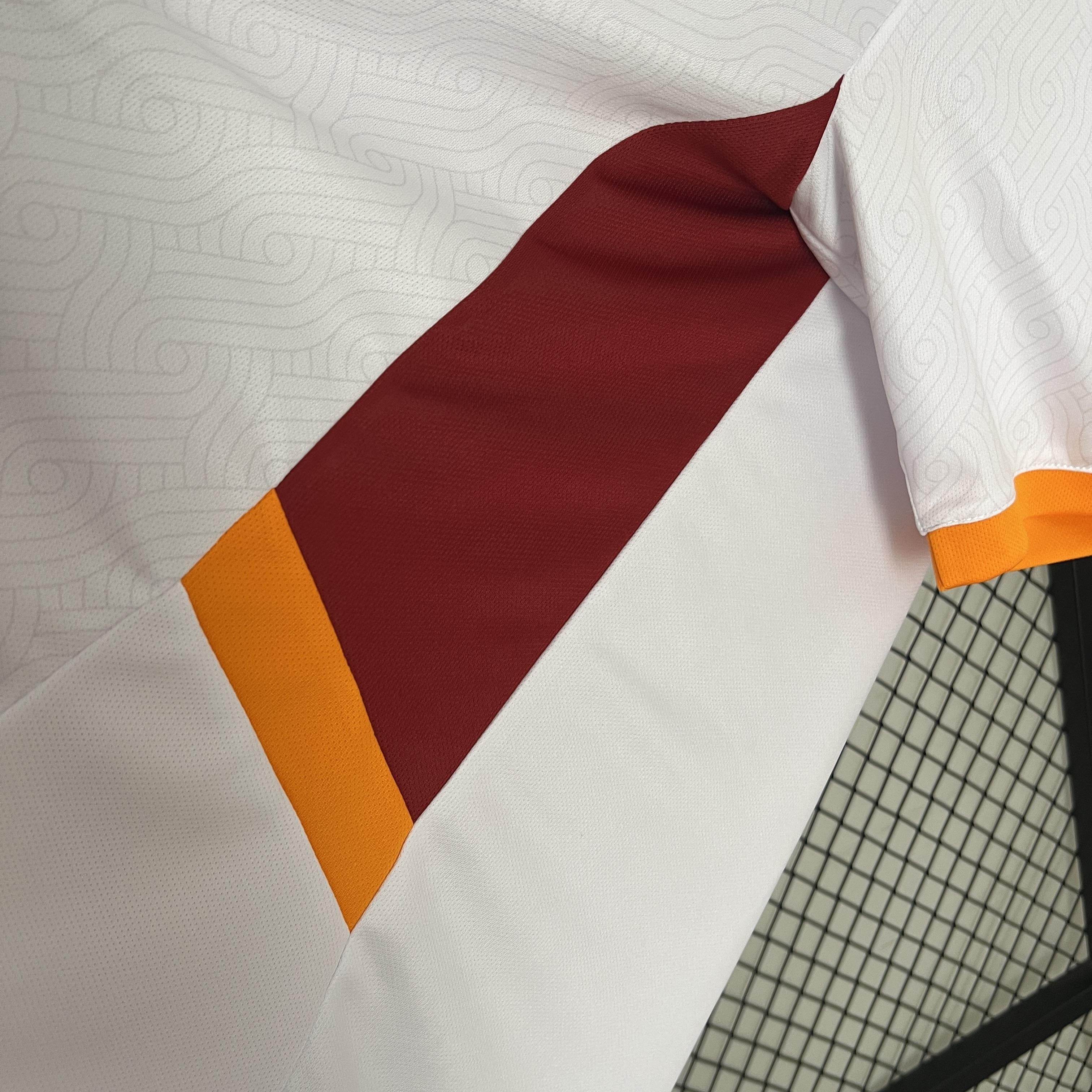 CAMISETA GALATASARAY Il 24/25 HOMBRE (VERSIÓN FAN) - ZonaCamisetas