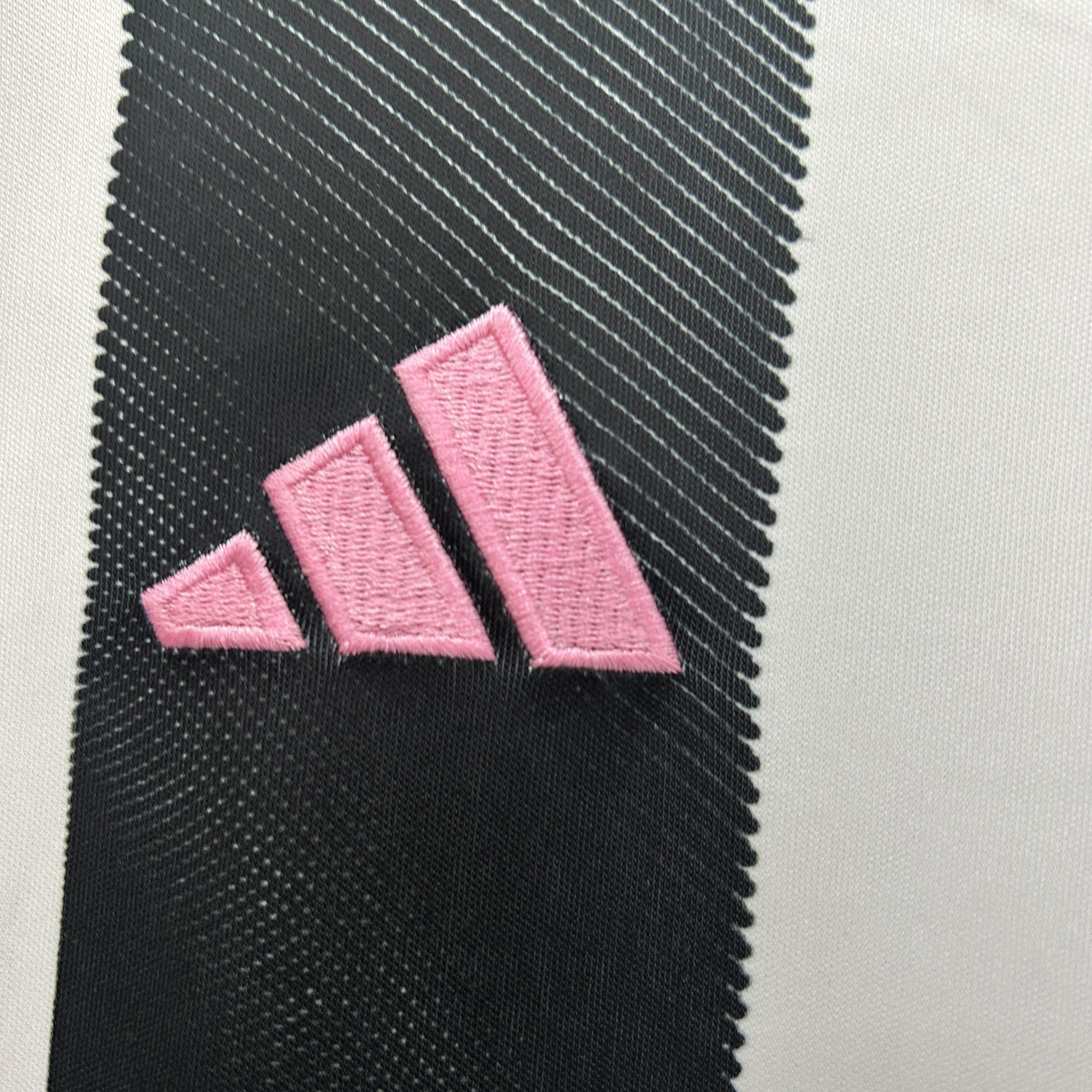 CAMISETA JUVENTUS I 25/26 CONJUNTO INFANTIL - ZonaCamisetas