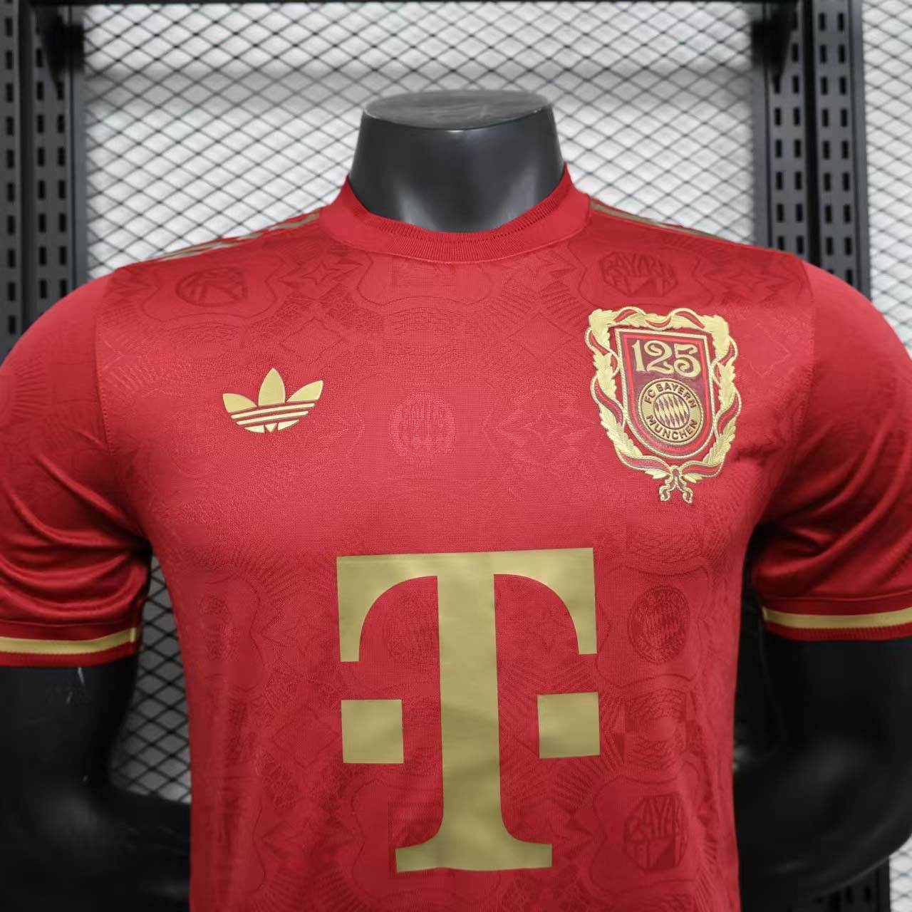 CAMISETA BAYERN MUNICH 125th I 25/26 HOMBRE (VERSIÓN JUGADOR) - ZonaCamisetas