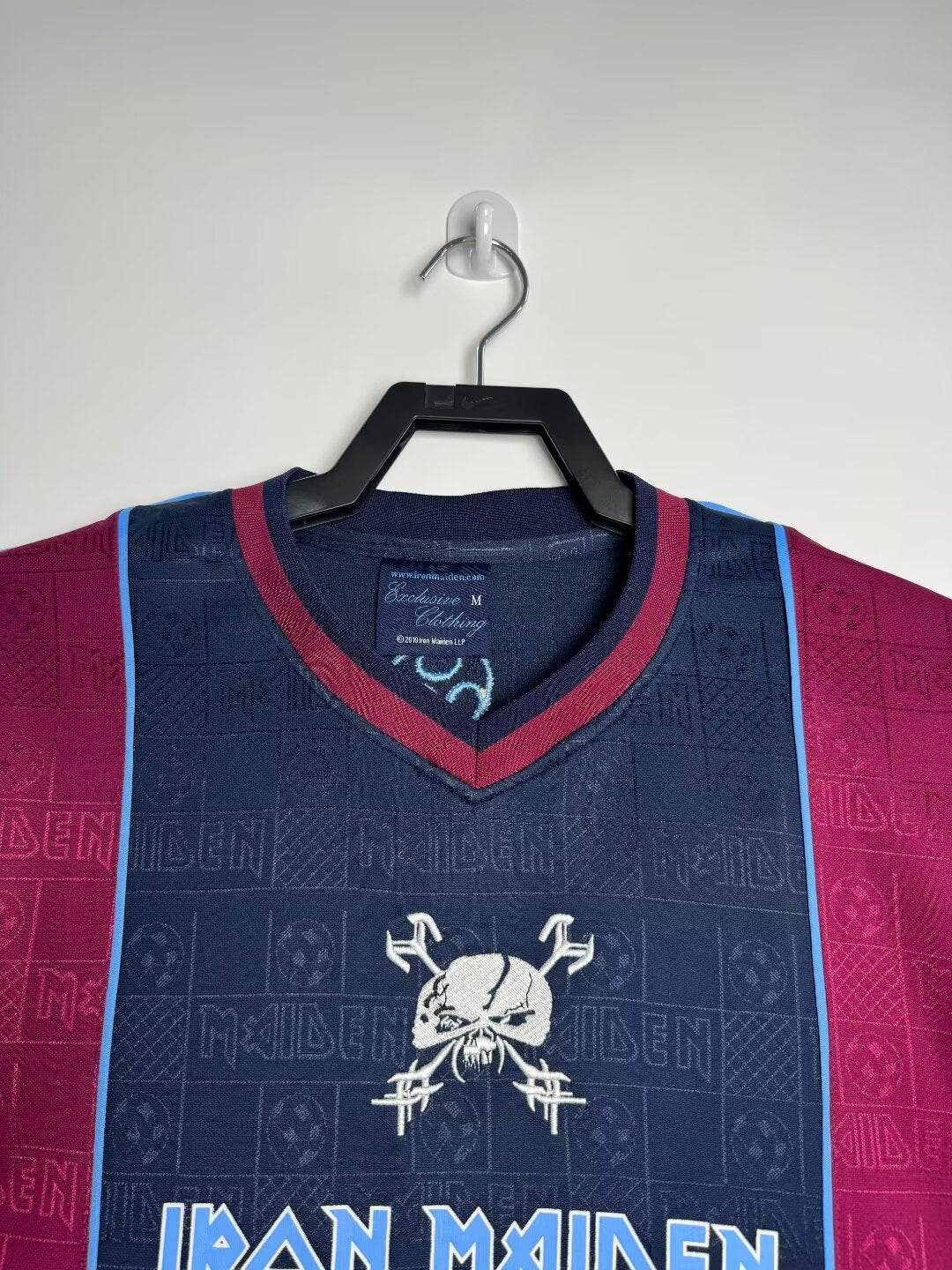 CAMISETA WEST HAM IRON MAIDEN 2011 HOMBRE (RETRO) - ZonaCamisetas