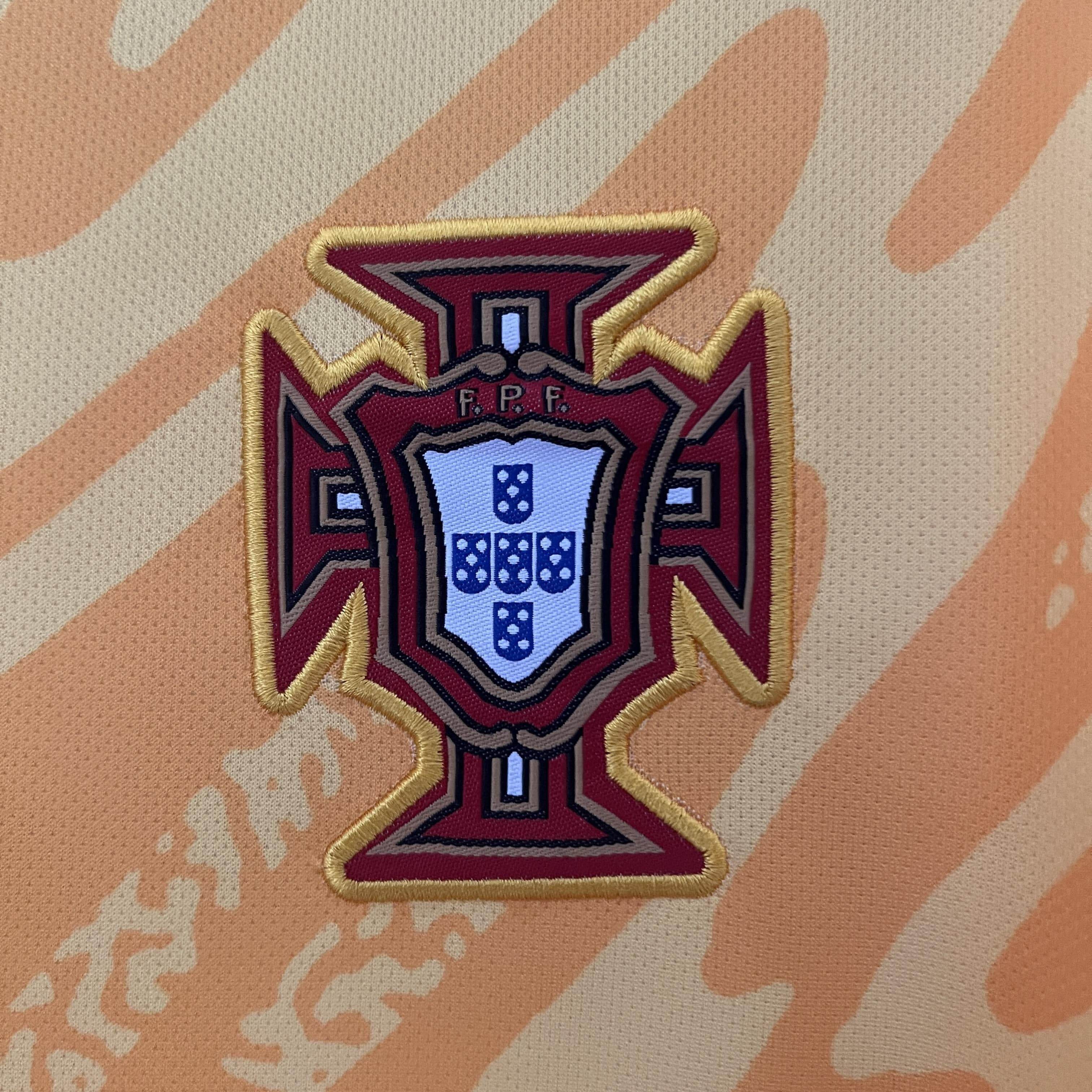 CAMISETA PORTUGAL PORTERO I 24 HOMBRE (VERSIÓN FAN) - ZonaCamisetas