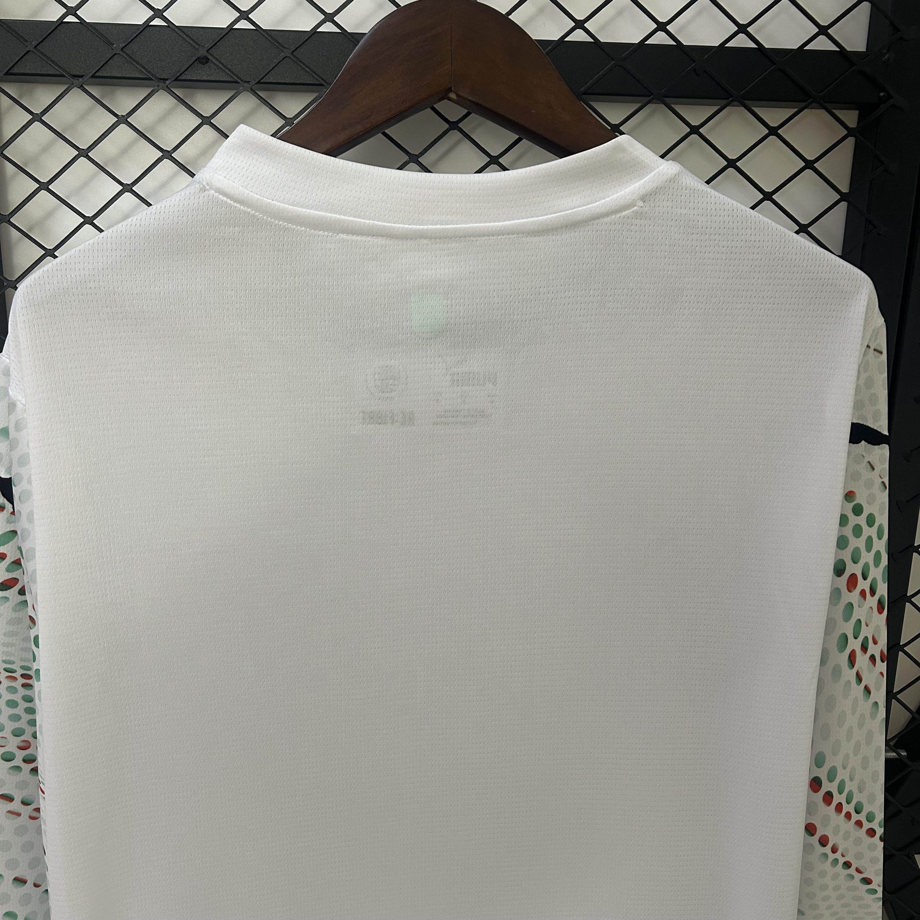 CAMISETA PORTUGAL ll 2025 HOMBRE (VERSIÓN FAN) MANGA LARGA - ZonaCamisetas