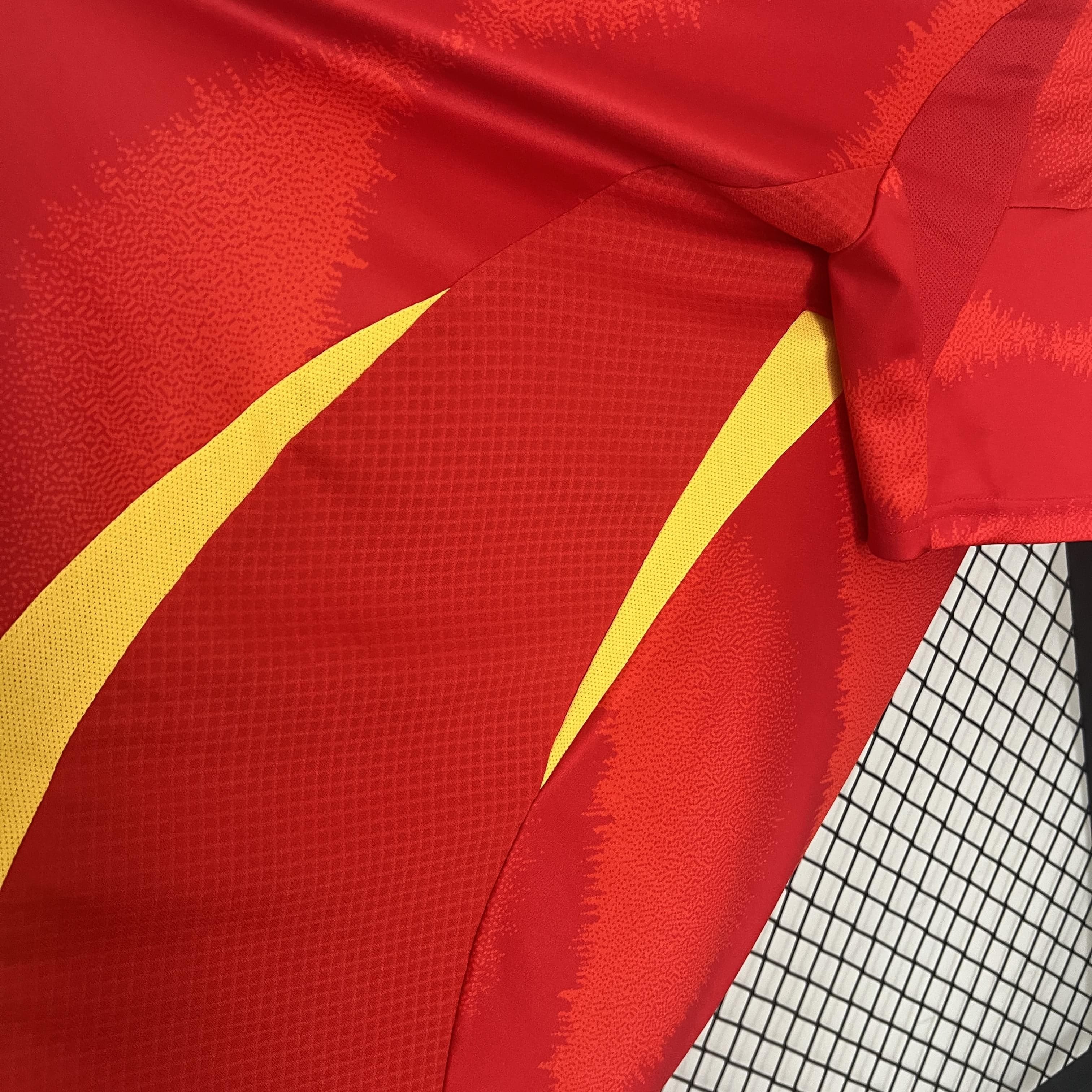 CAMISETA ESPAÑA I EURO 2024 HOMBRE (VERSIÓN FAN)