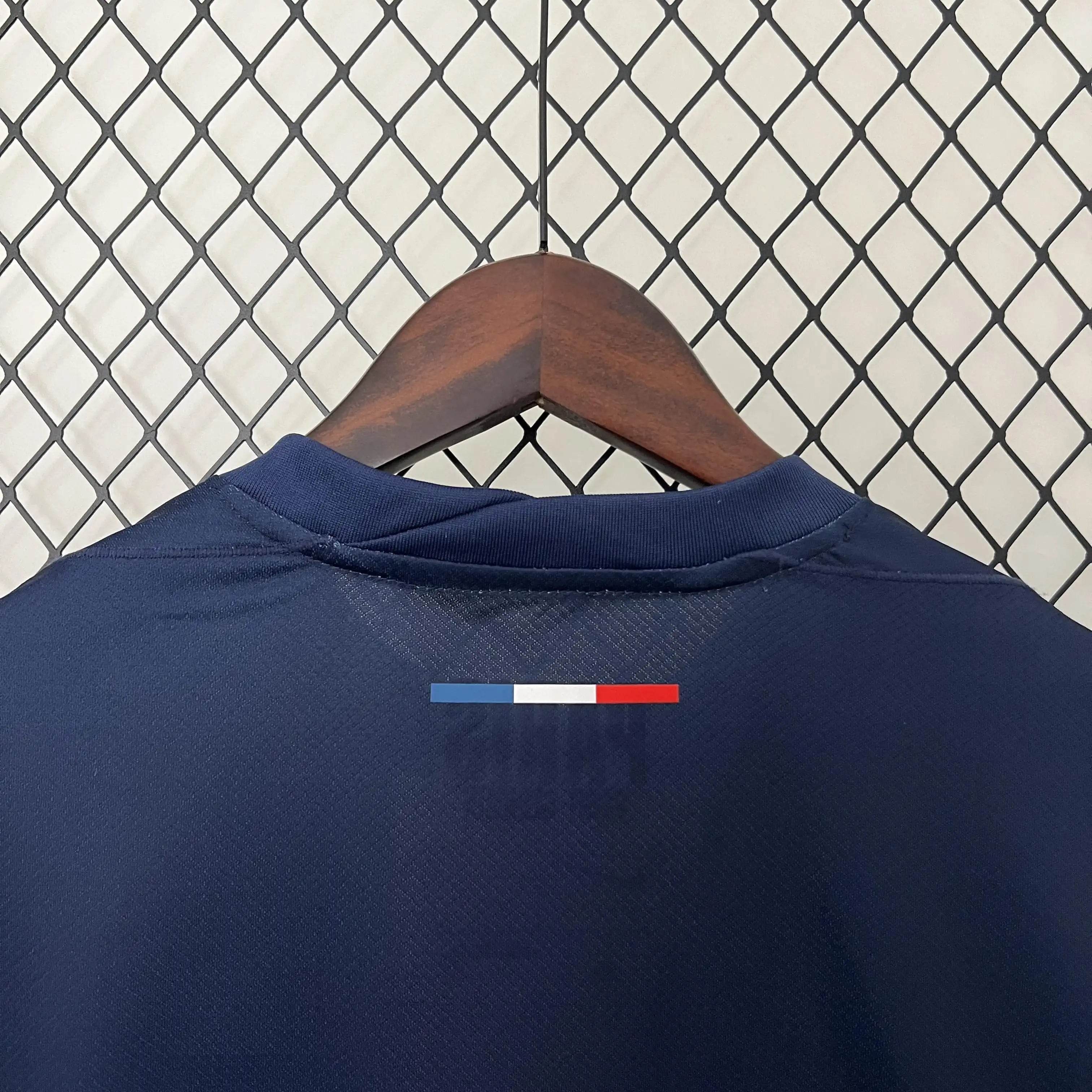 CAMISETA PSG I 24/25 HOMBRE (VERSIÓN FAN) - ZonaCamisetas