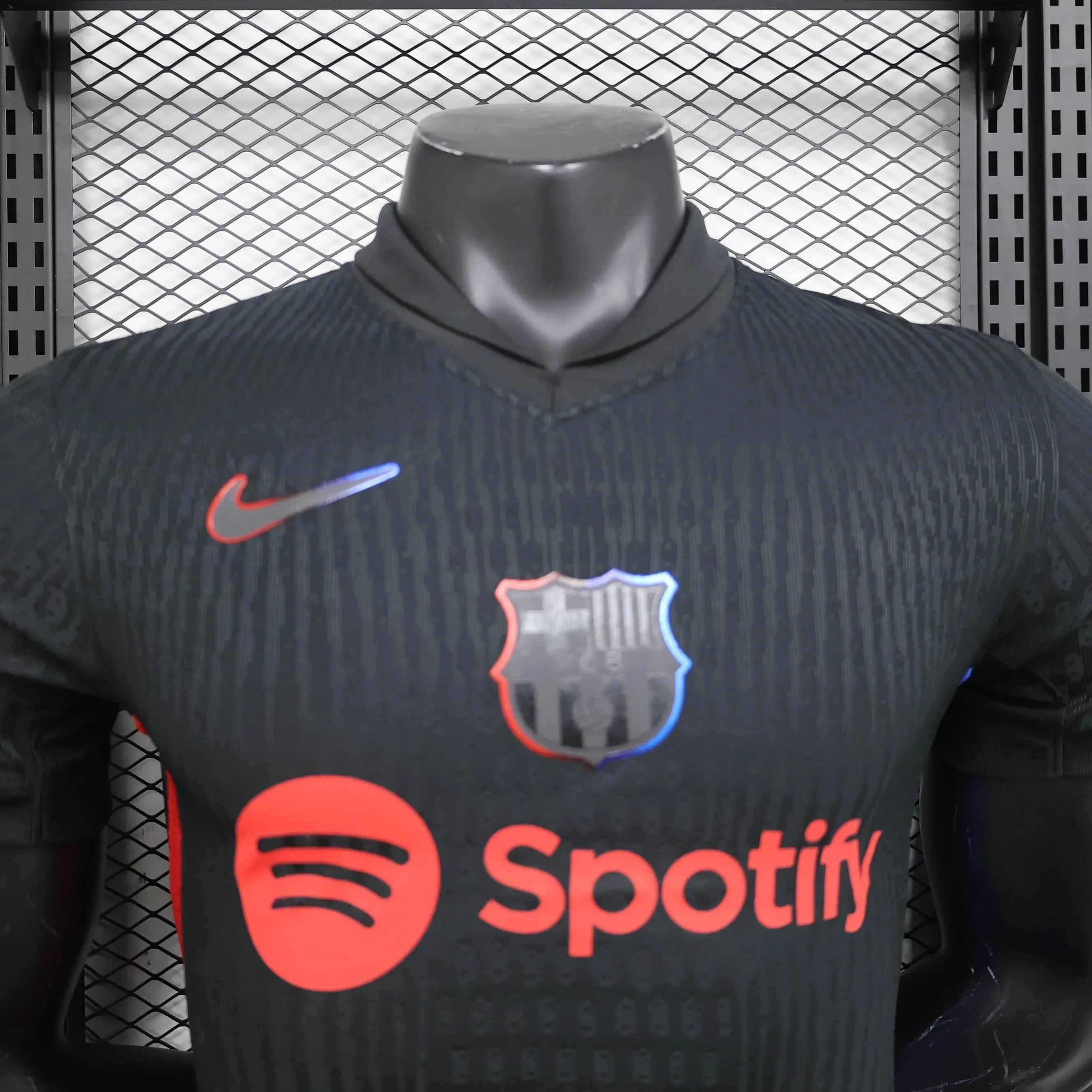CAMISETA BARCELONA Il 24/25 HOMBRE (VERSIÓN JUGADOR) - ZonaCamisetas