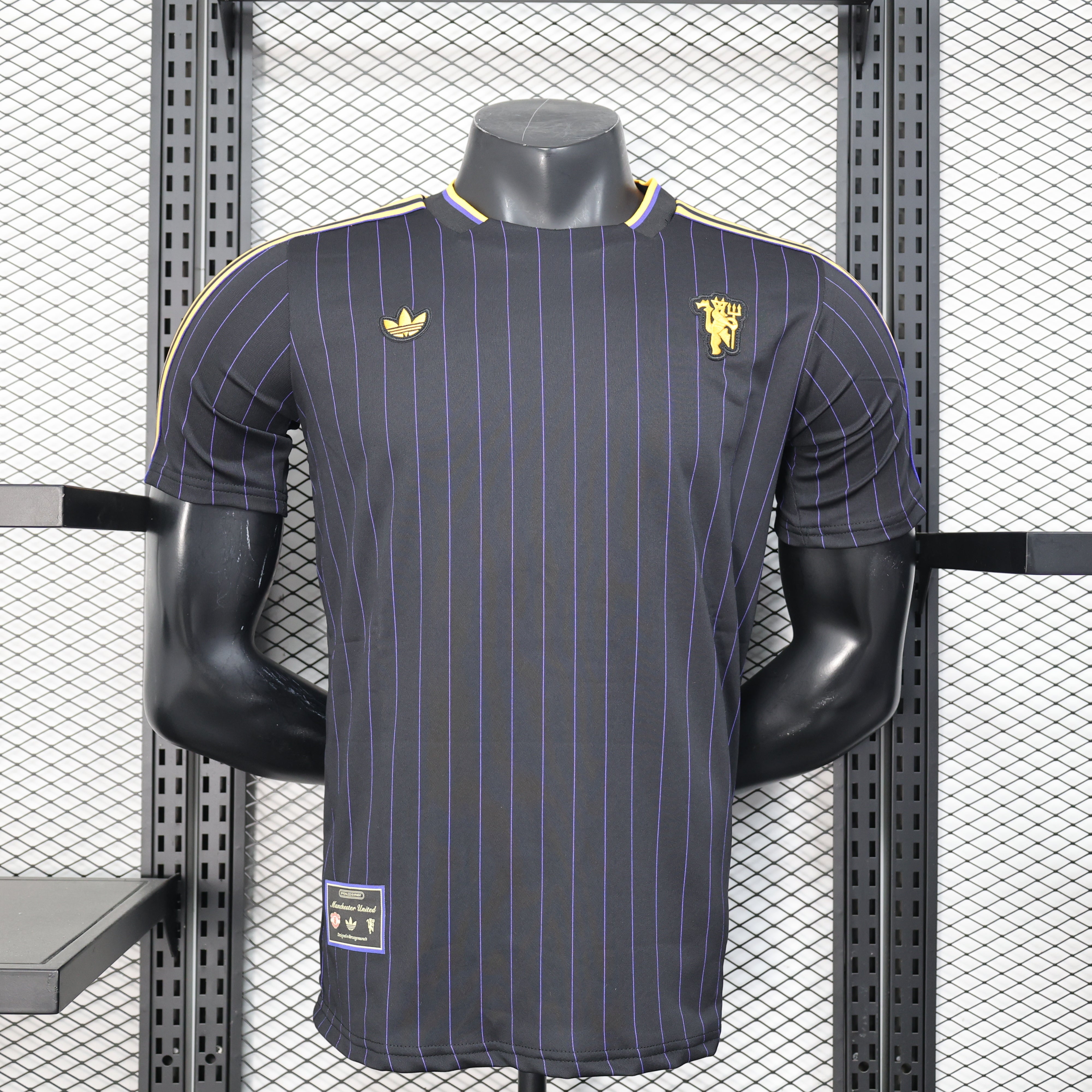 CAMISETA MANCHESTER UNITED ICON 25/26 HOMBRE (VERSIÓN JUGADOR)