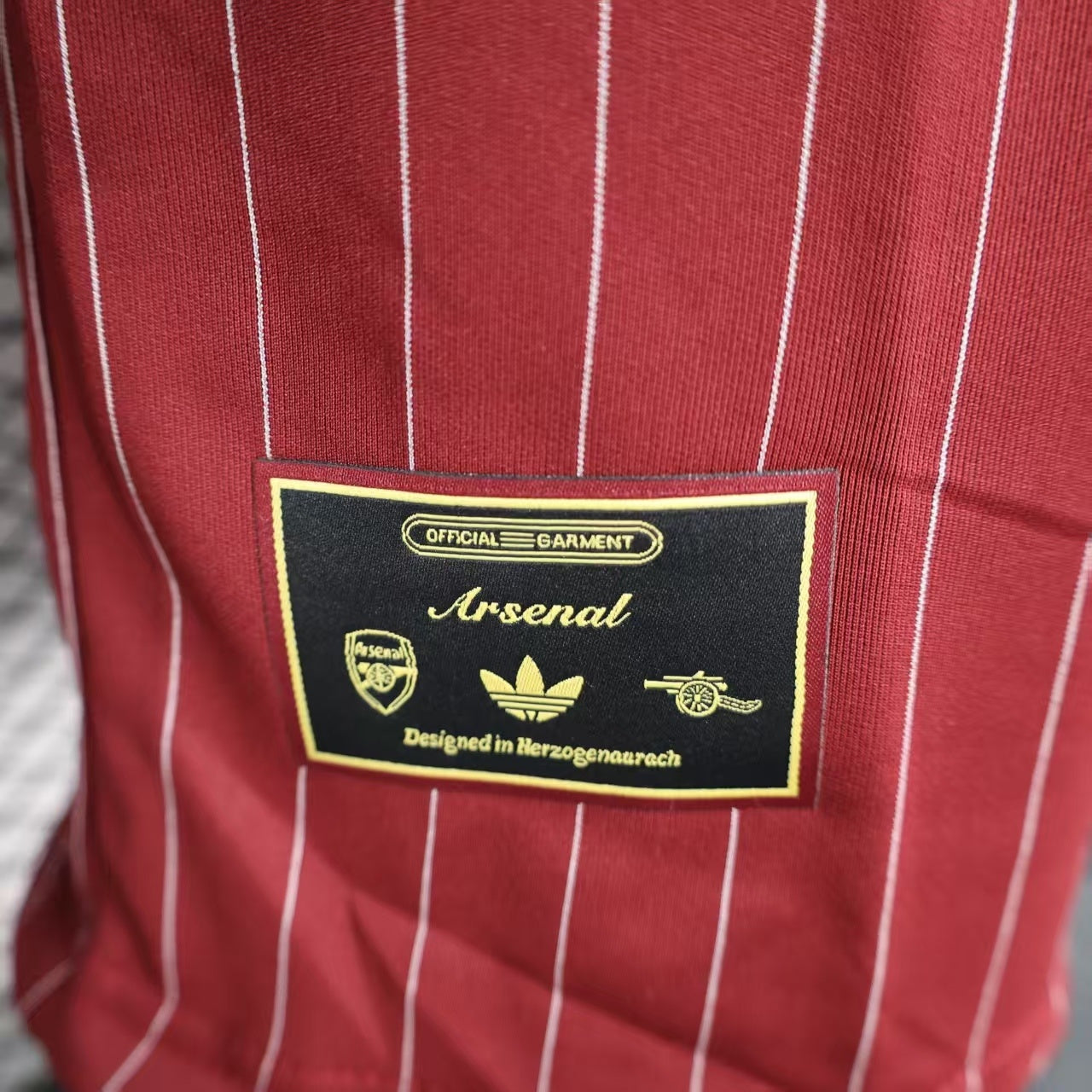 CAMISETA ARSENAL ICON 25/26 (VERSIÓN JUGADOR)