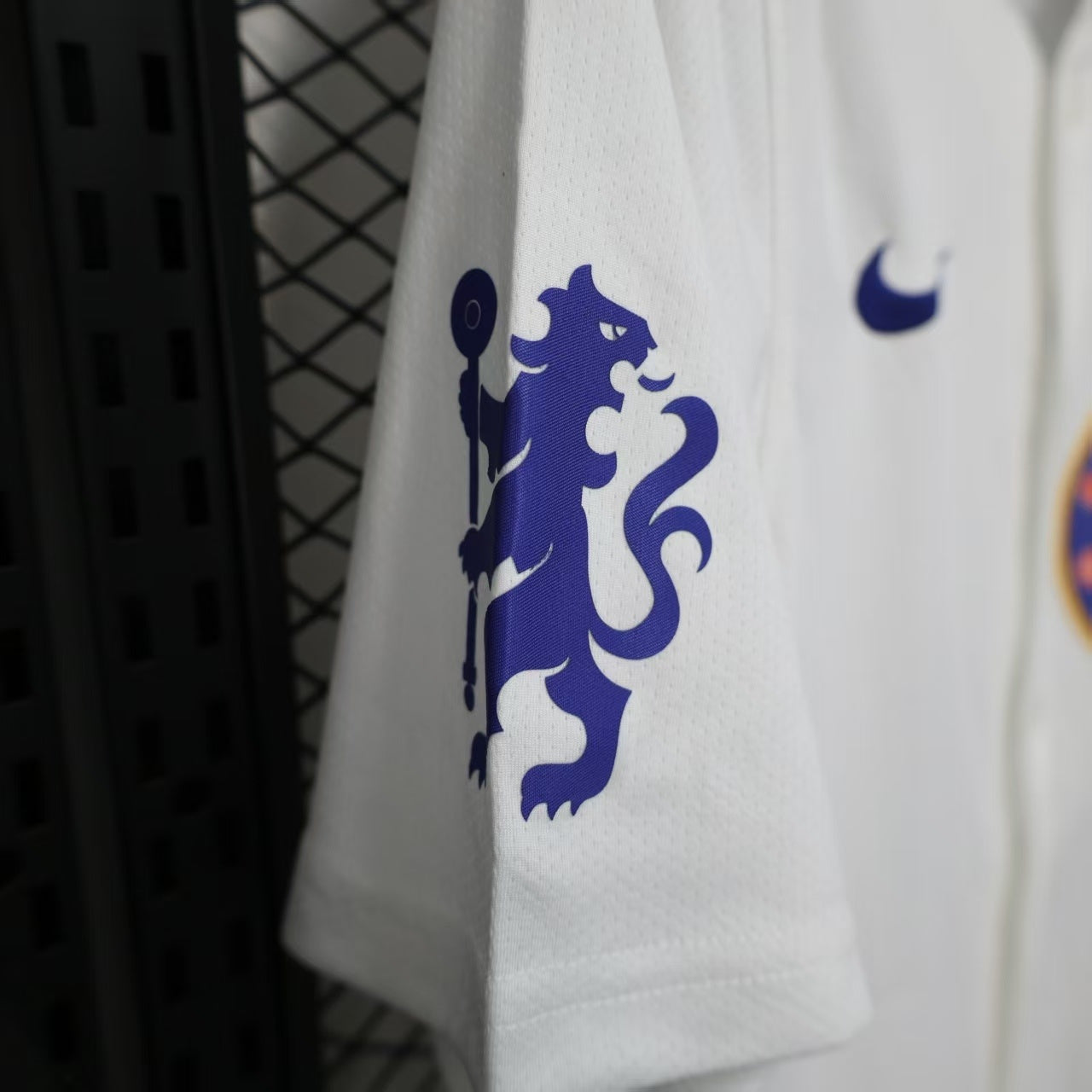 CAMISETA CHELSEA EDICIÓN MLB (VERSIÓN FAN)