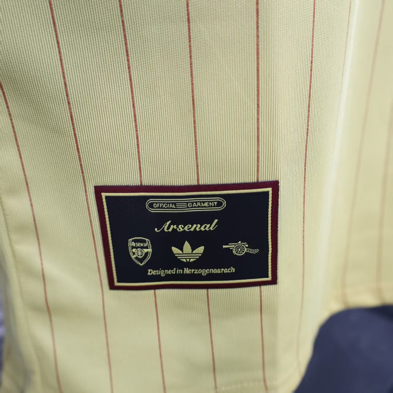 CAMISETA ARSENAL ICON 25/26 (VERSIÓN JUGADOR)