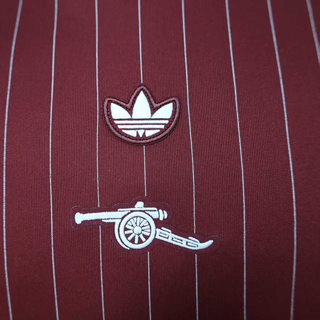 CAMISETA ARSENAL ICON 25/26 (VERSIÓN JUGADOR)