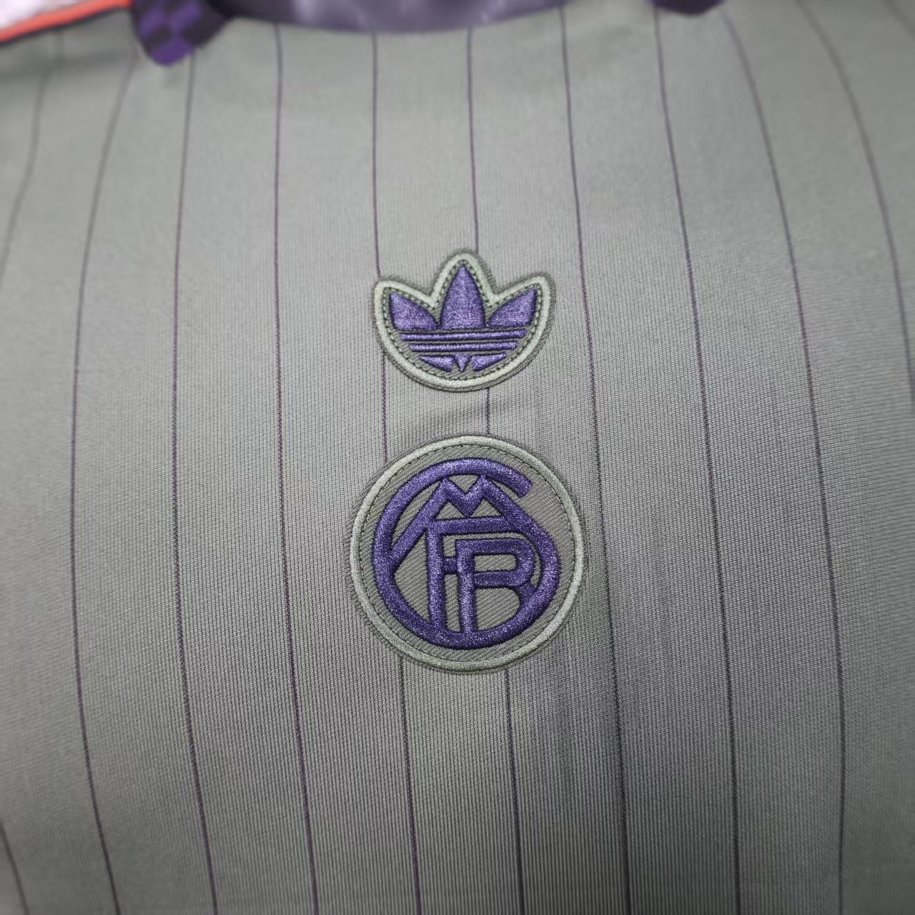 CAMISETA BAYERN MUNICH ICON 25/26 HOMBRE (VERSIÓN JUGADOR)