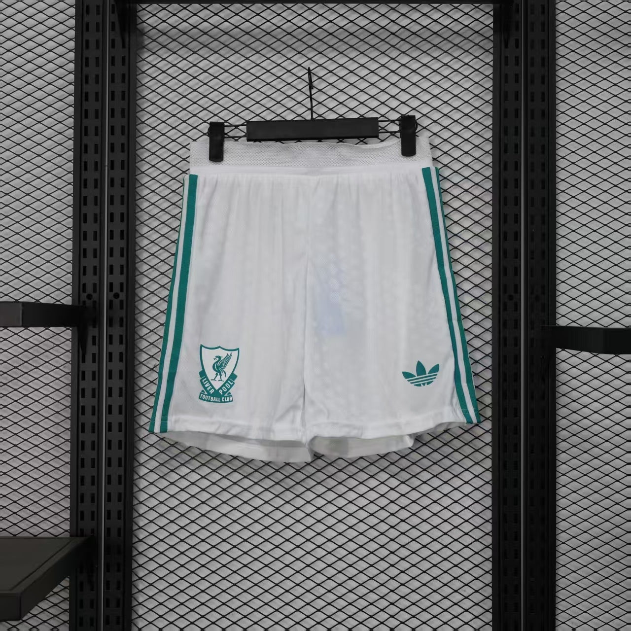 LIVERPOOL SHORT IlI 25/26