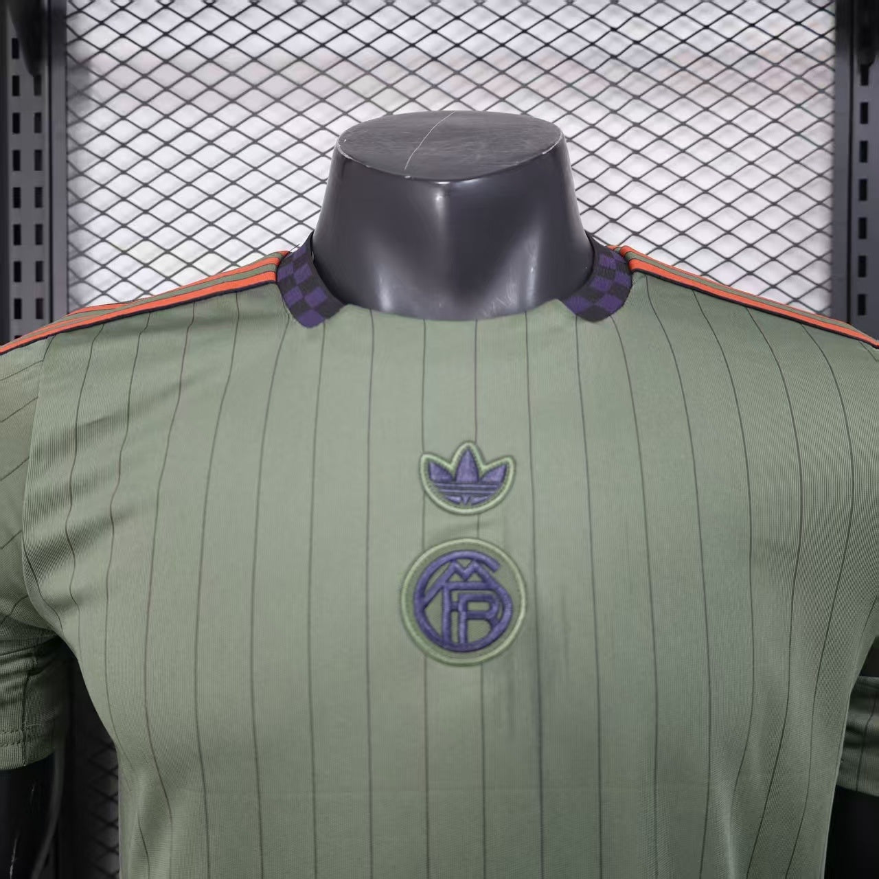 CAMISETA BAYERN MUNICH ICON 25/26 HOMBRE (VERSIÓN JUGADOR)
