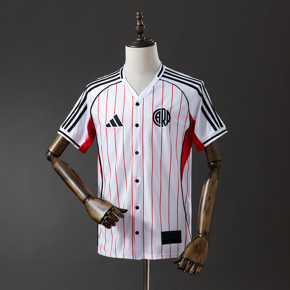 CAMISETA RIVER PLATE EDICIÓN MLB (VERSIÓN FAN)