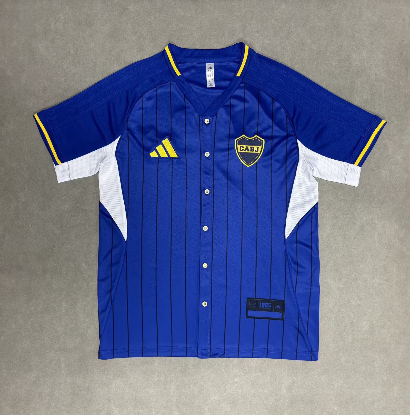 CAMISETA BOCA JUNIORS II EDICIÓN MLB (VERSIÓN FAN)