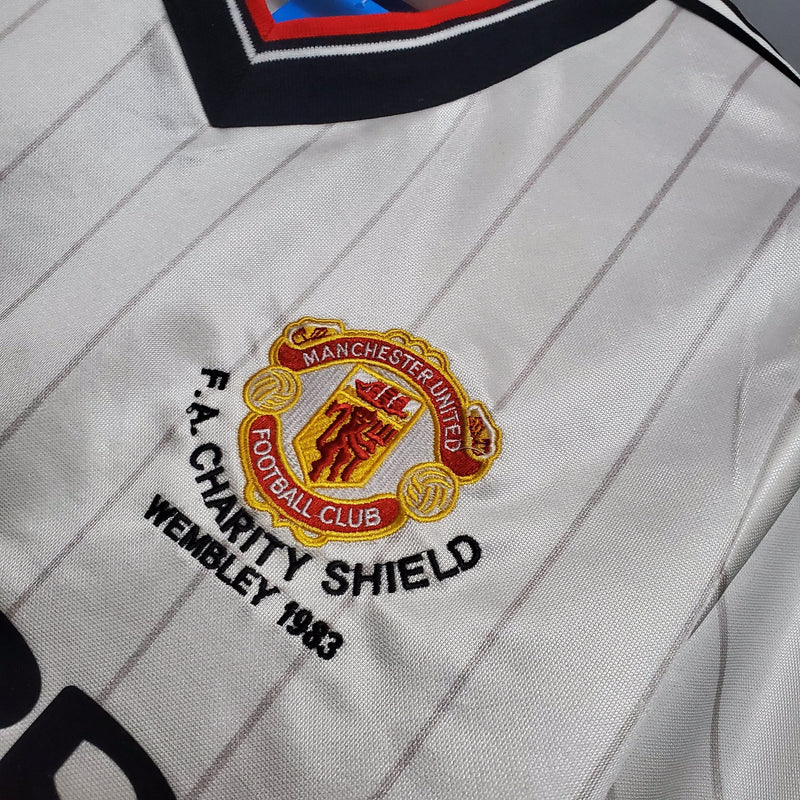 CAMISETA MANCHESTER UNITED II 1983 HOMBRE (RETRO)