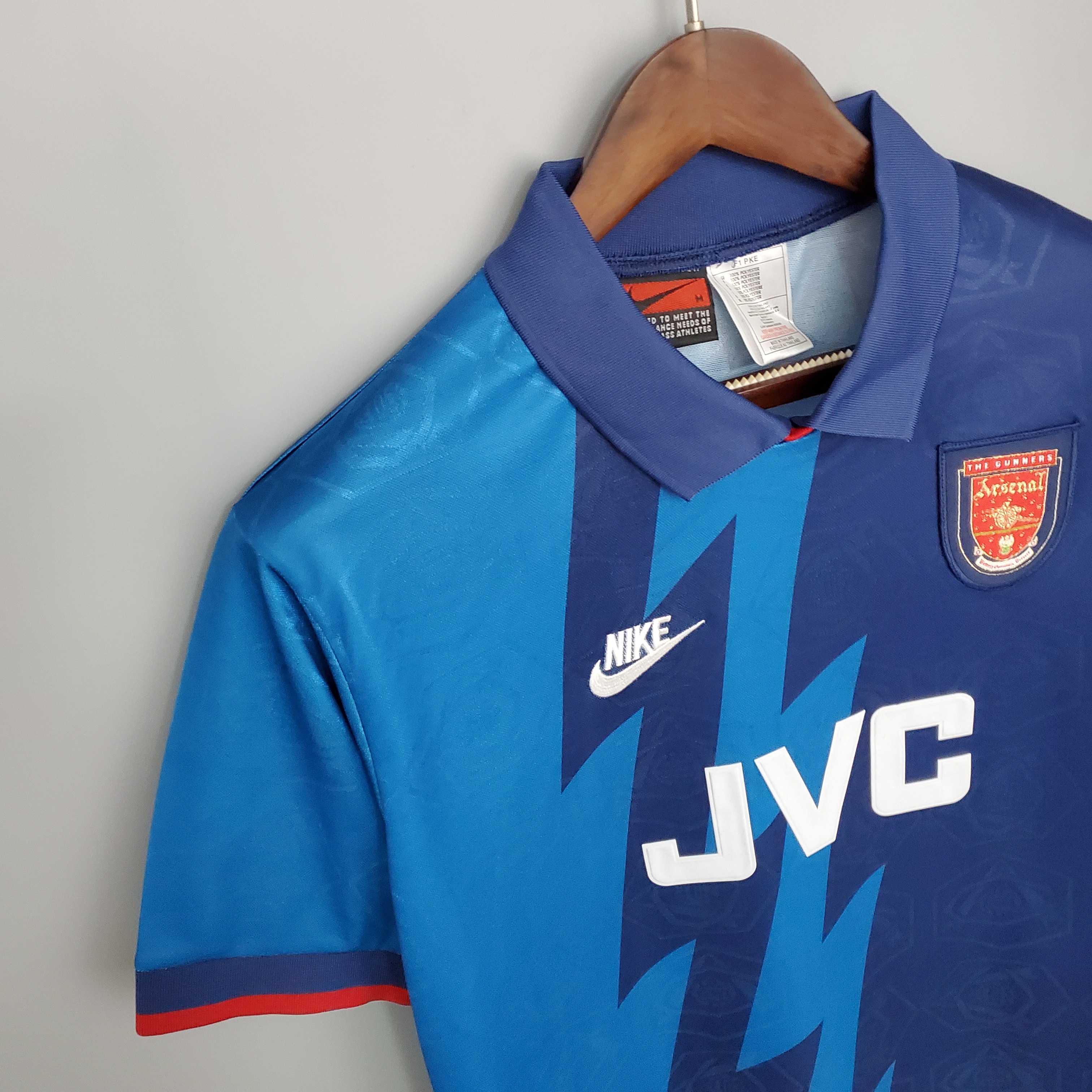 CAMISETA ARSENAL 95/96 Il HOMBRE (RETRO)
