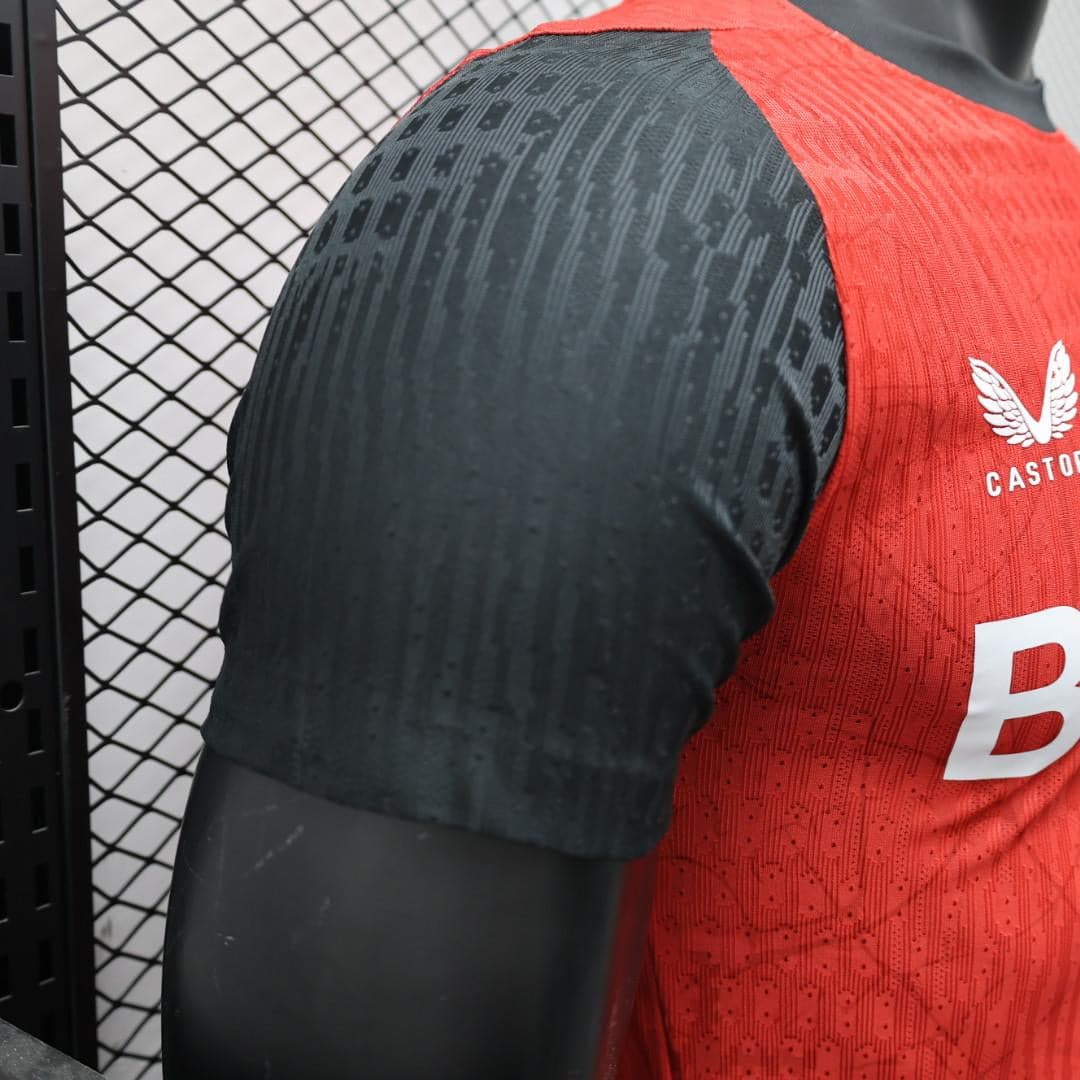 CAMISETA BAYERN LEVERKUSEN I 24/25 HOMBRE (VERSIÓN JUGADOR)