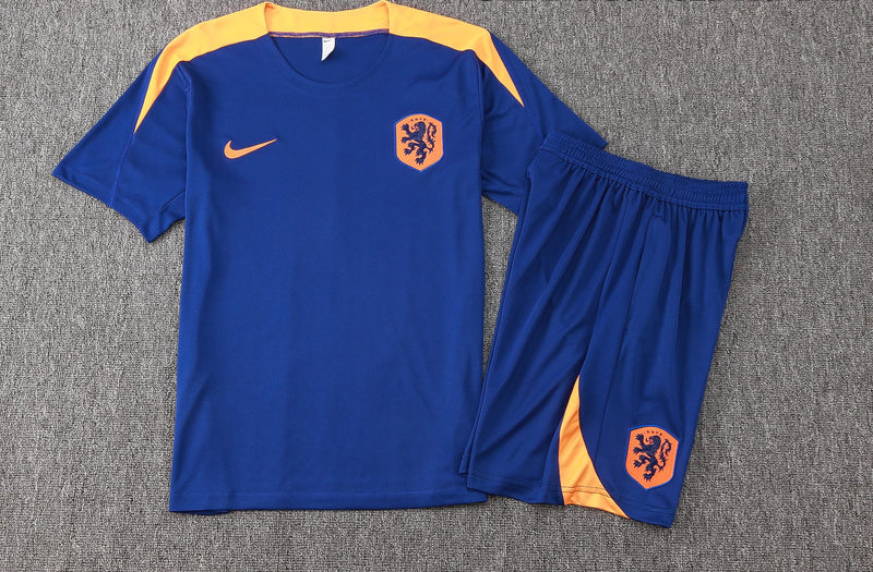 CONJUNTO CORTO HOLANDA ENTRENAMIENTO I 24/25 HOMBRE