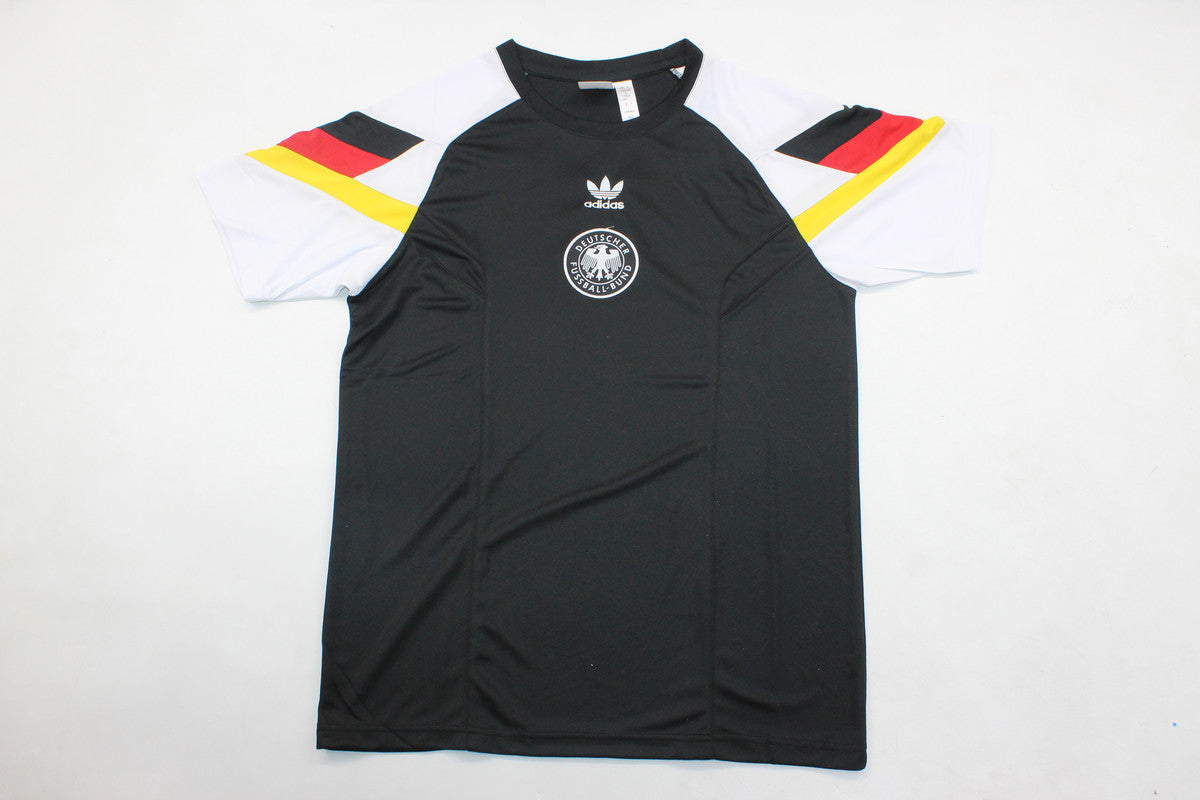 CAMISETA ALEMANIA l 24/25 HOMBRE (VERSIÓN FAN)