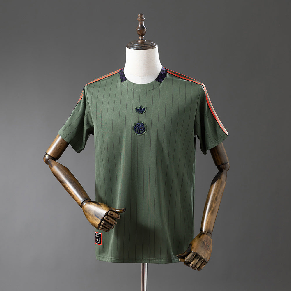 CAMISETA BAYERN MUNICH ICON 25/26 HOMBRE (VERSIÓN FAN)