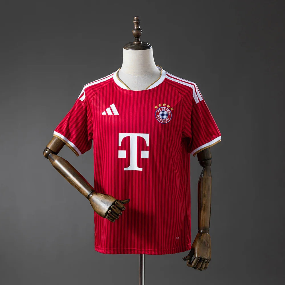 CAMISETA BAYERN MUNICH I 26/27 HOMBRE (VERSIÓN FAN) - ZonaCamisetas