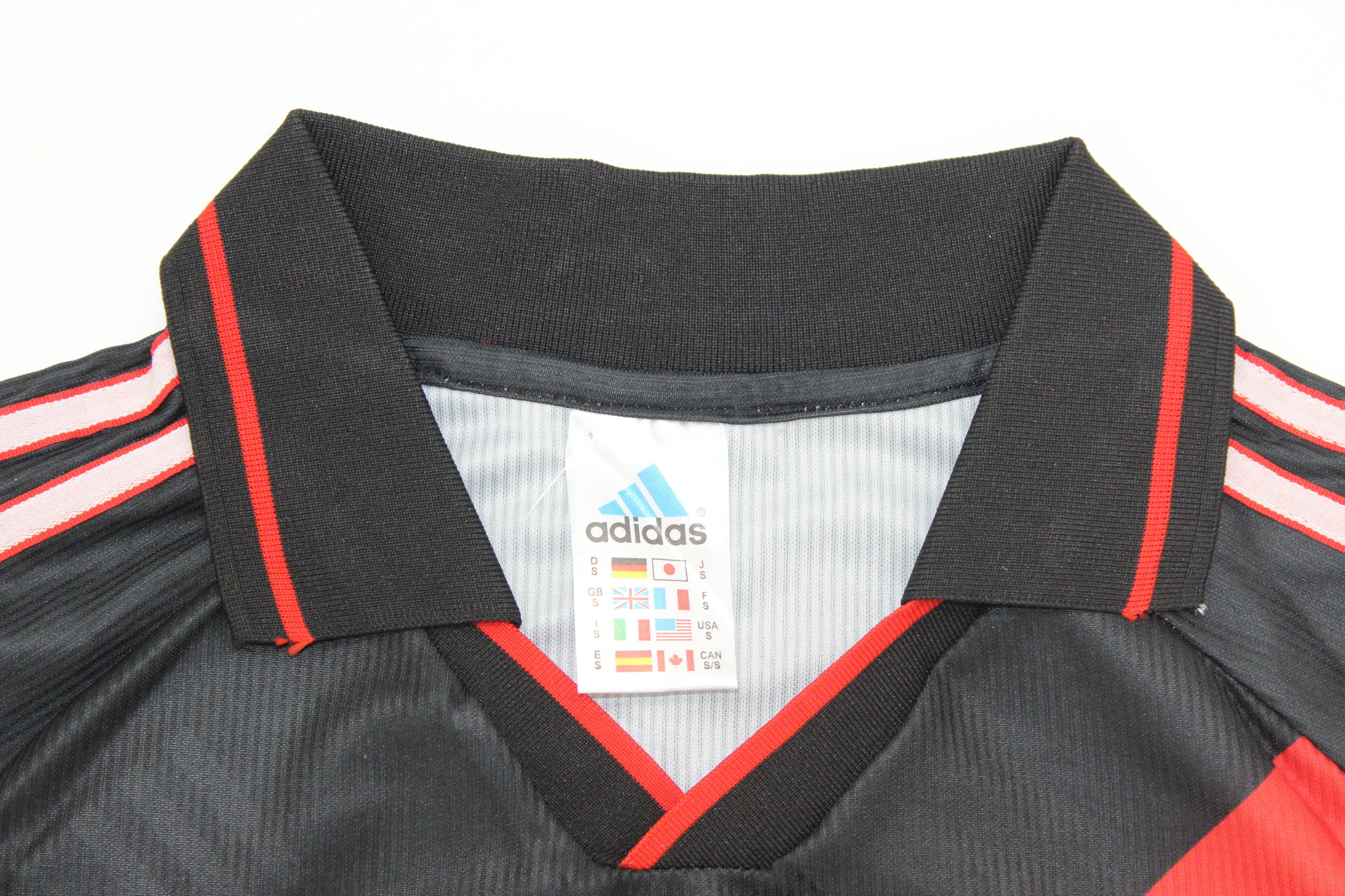 CAMISETA RIVER PLATE I 00/01 HOMBRE (RETRO) - ZonaCamisetas