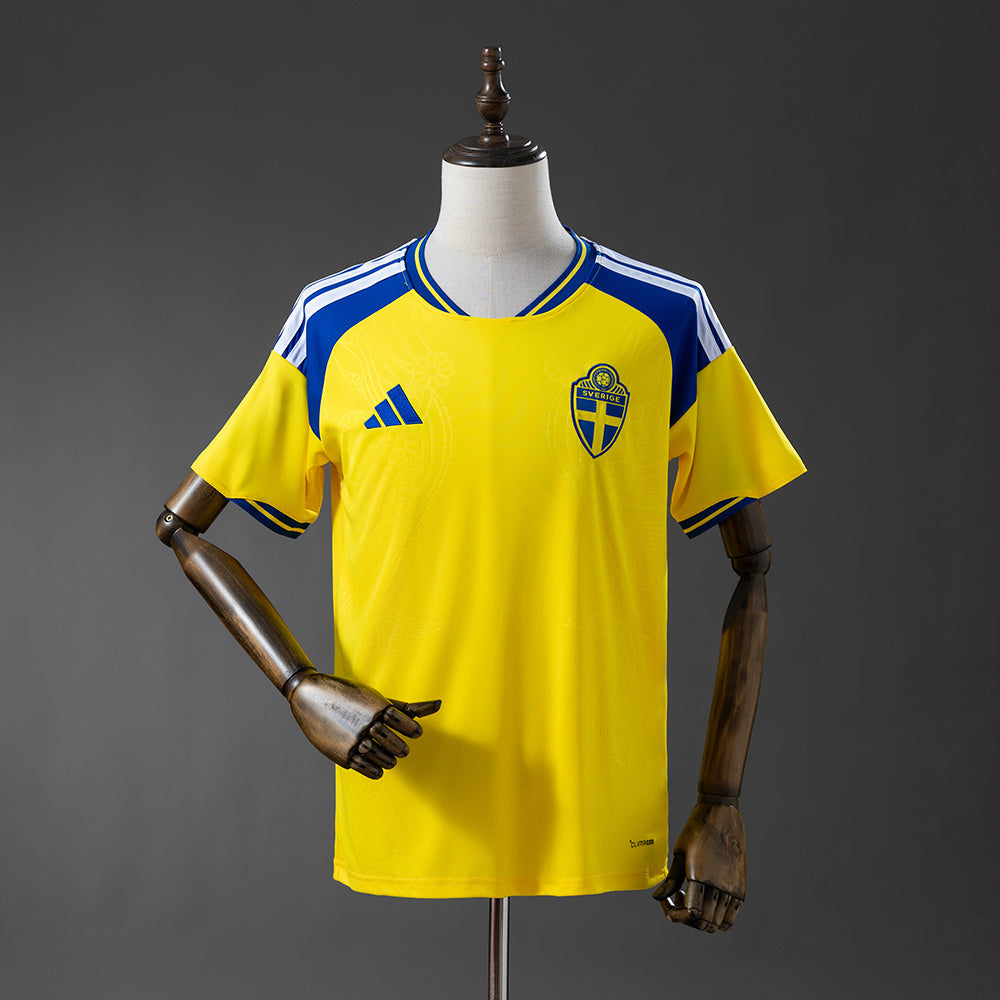 CAMISETA SUECIA I 2026 HOMBRE (VERSIÓN FAN)